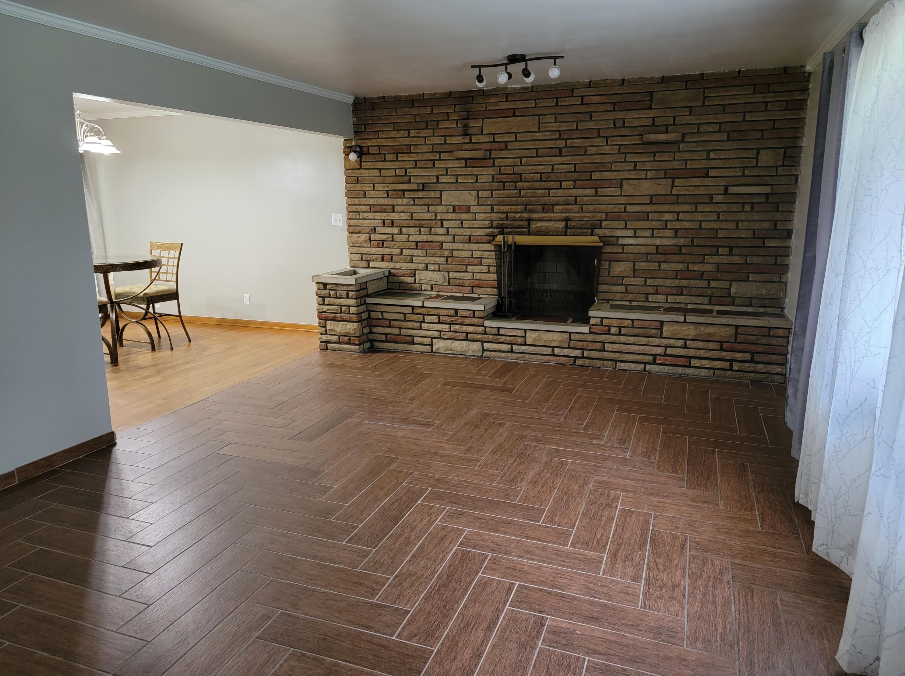 2727 Alder Vista Dr, Columbus, OH 43231-4840