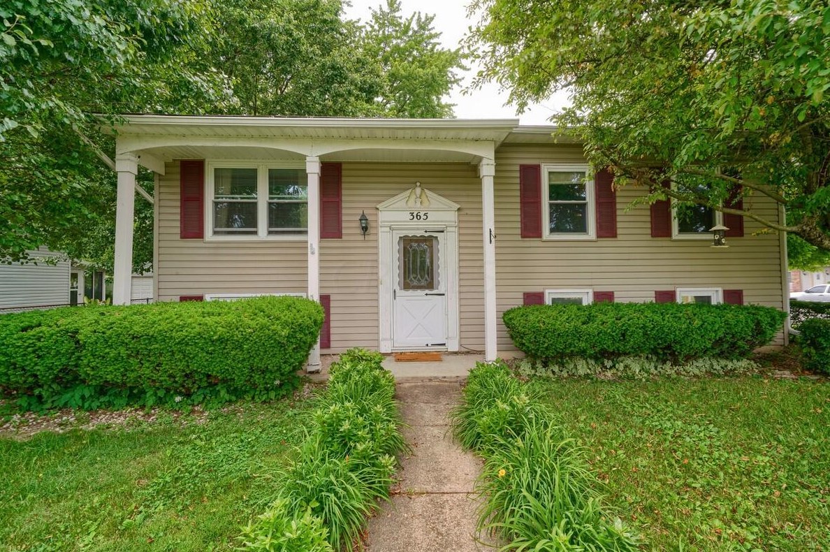 365 Stygler Rd, Columbus, OH 43230-2460