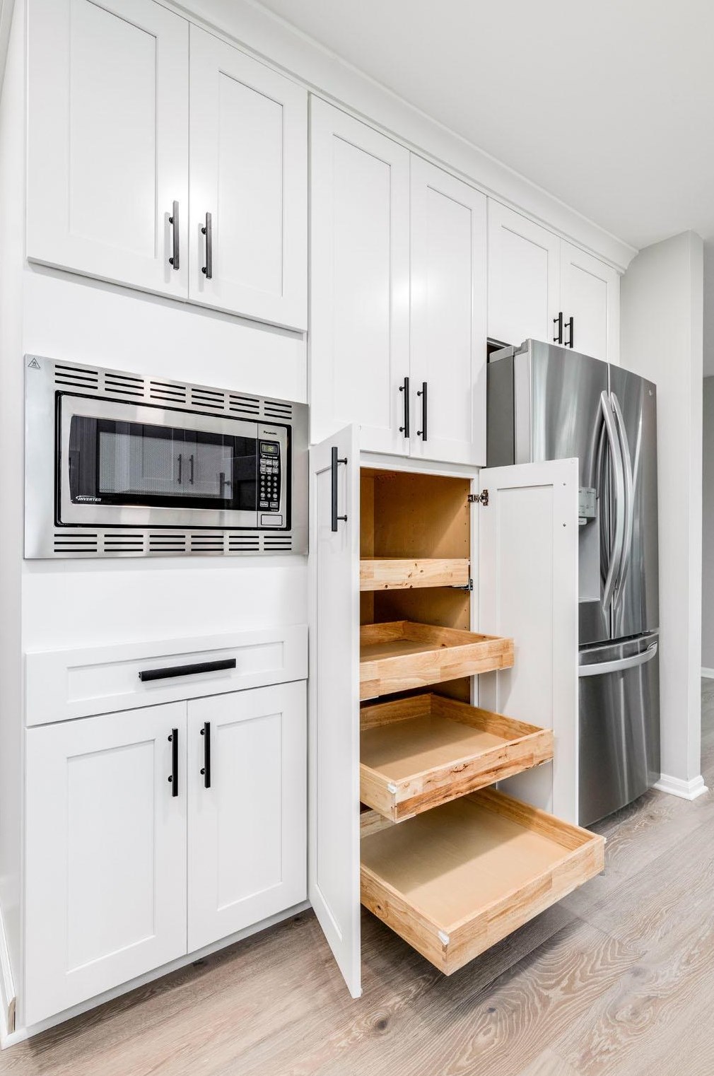 1431 Linbrook Ct, Columbus OH  43235-5132 exterior