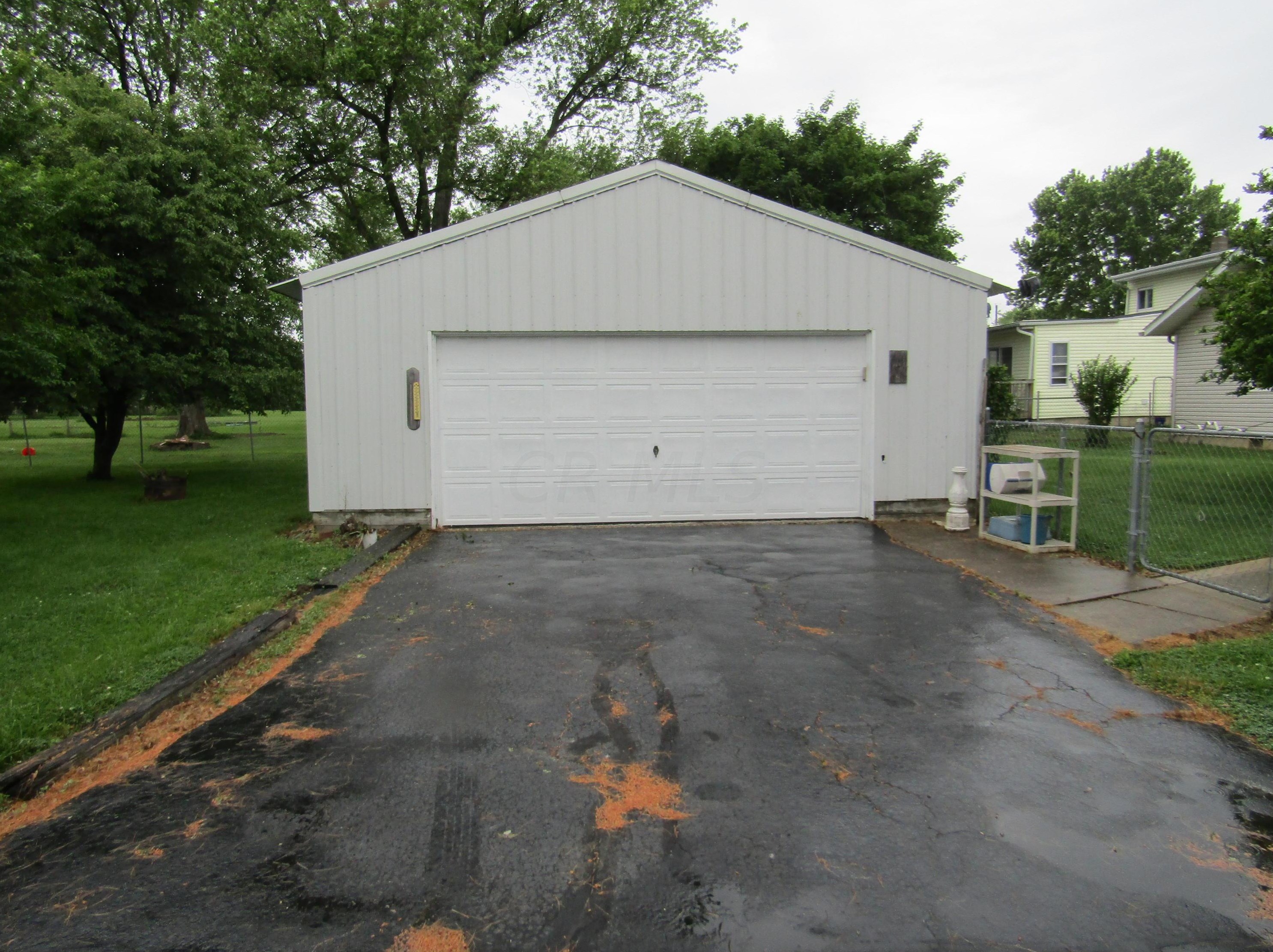 2031 Sedan Ave, Columbus, OH 43207-4375