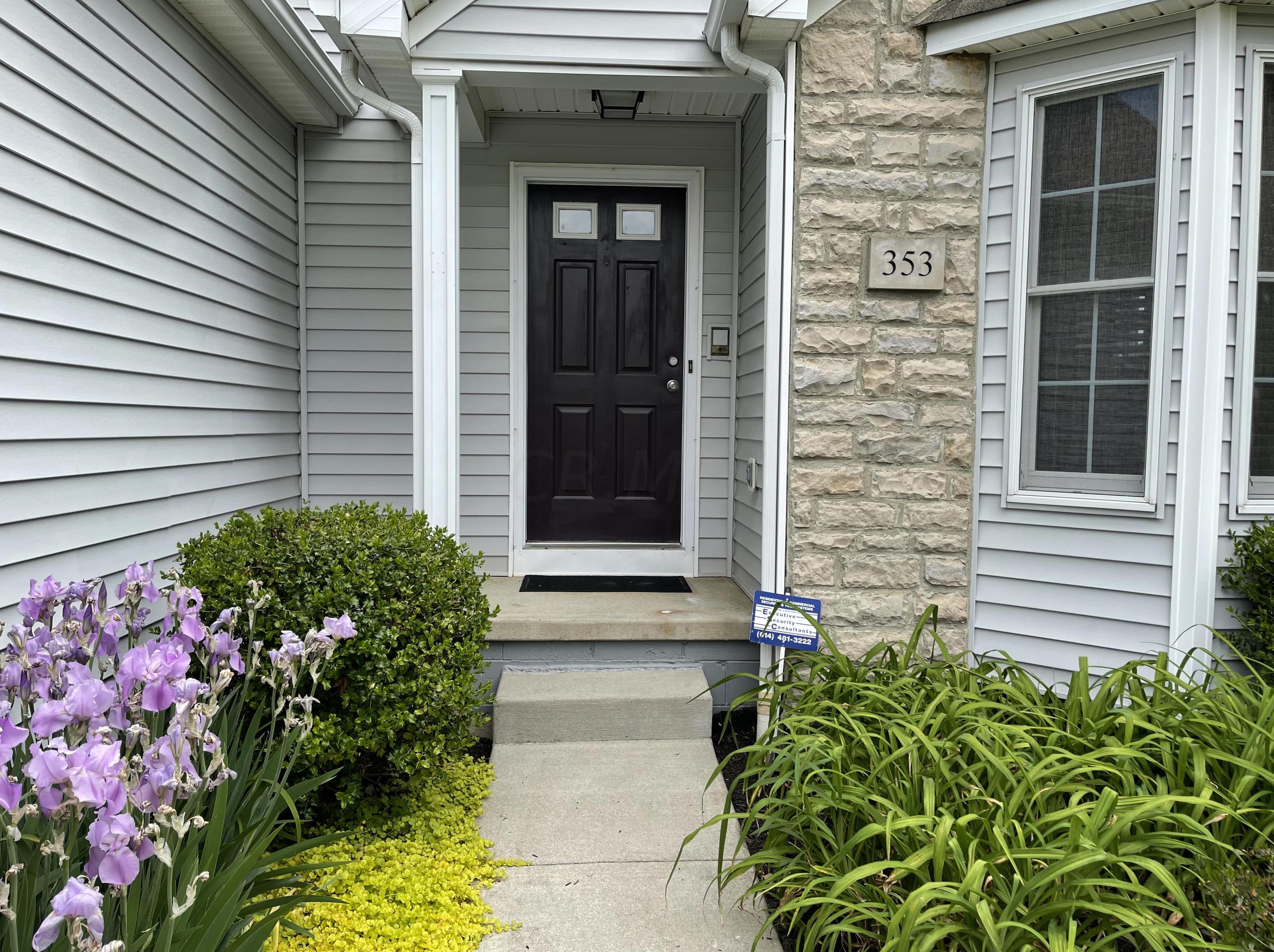 353 Fairfield Dr, Pickerington, OH 43147-9361