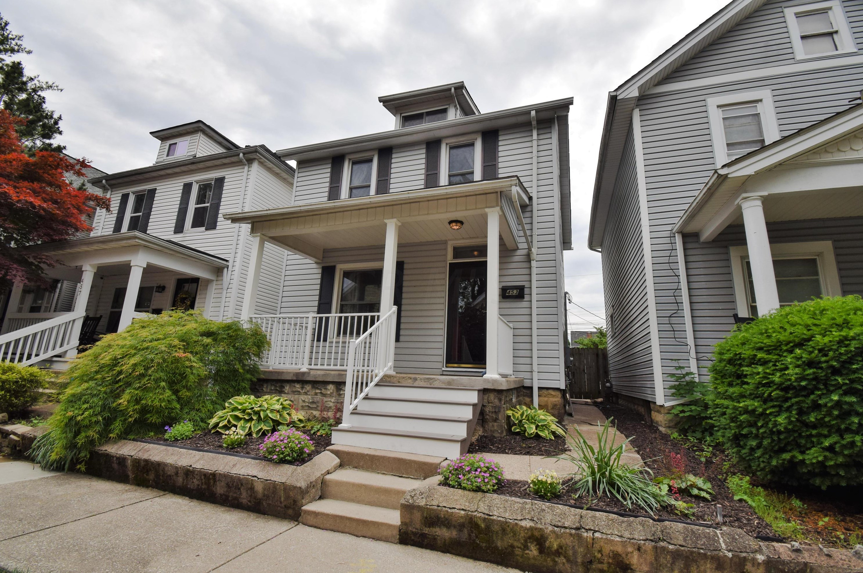 453 Stanley Ave, Columbus, OH 43206-2317