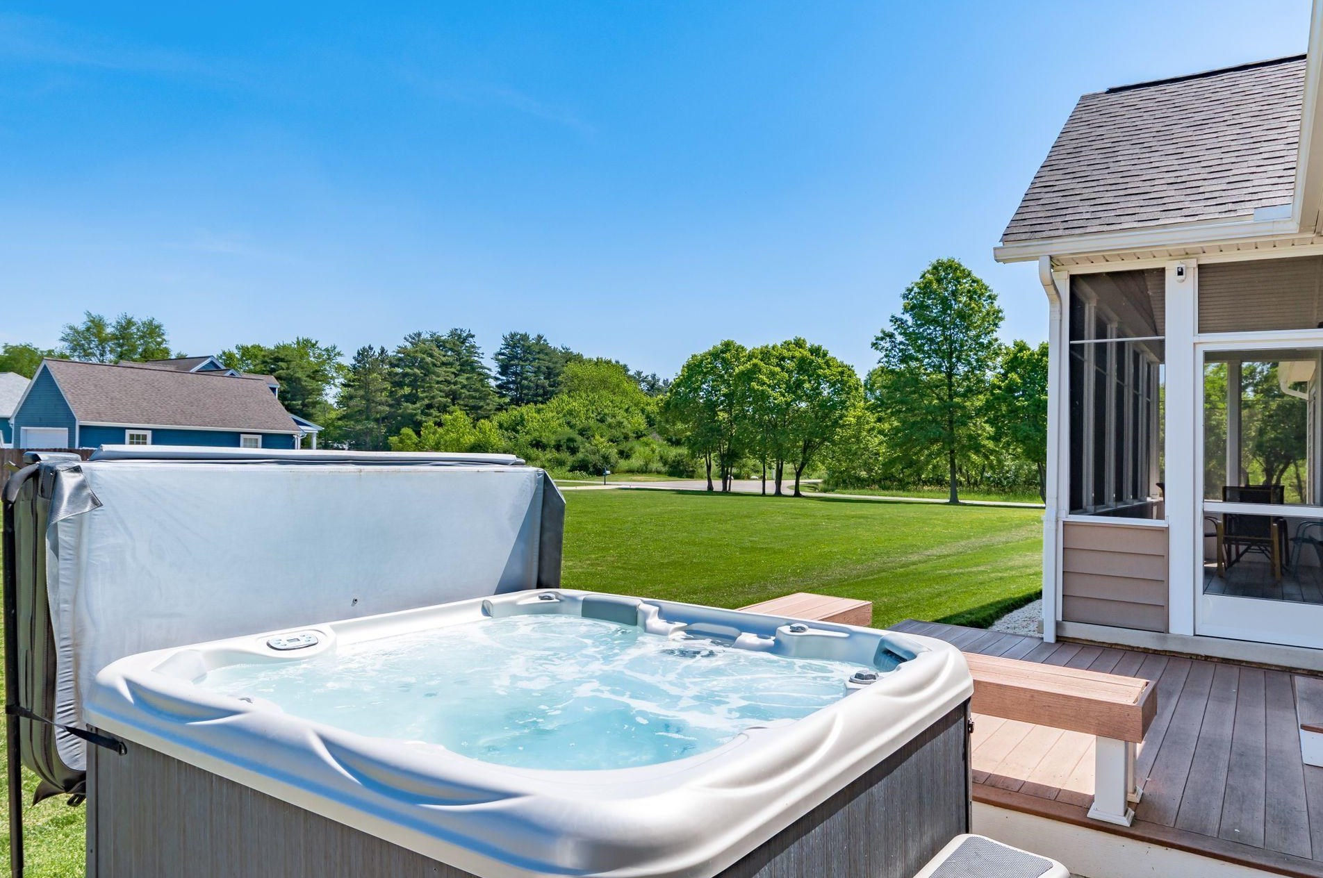 5972 Spring Run Rd, Thornville, OH 43076-7007