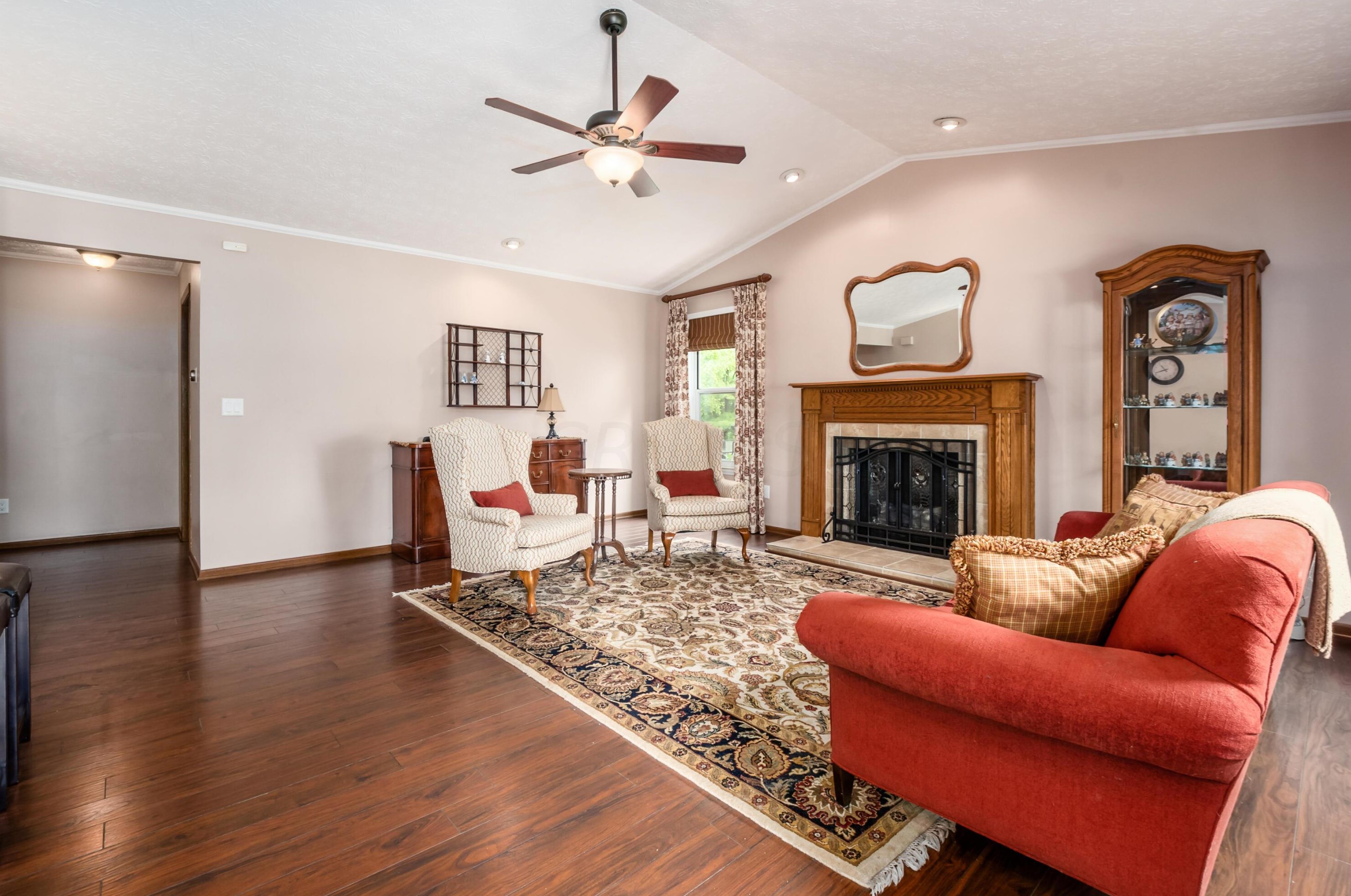 3708 Fox Hunt Trl, Columbus, OH 43221-5602