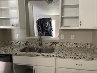4027 Parkcove Dr, Columbus, OH 43230-9827