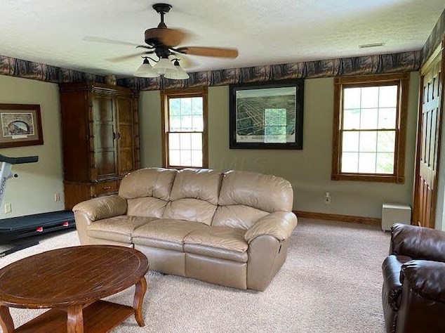 10863 16th Rd, Stoutsville OH  43154-9547 exterior