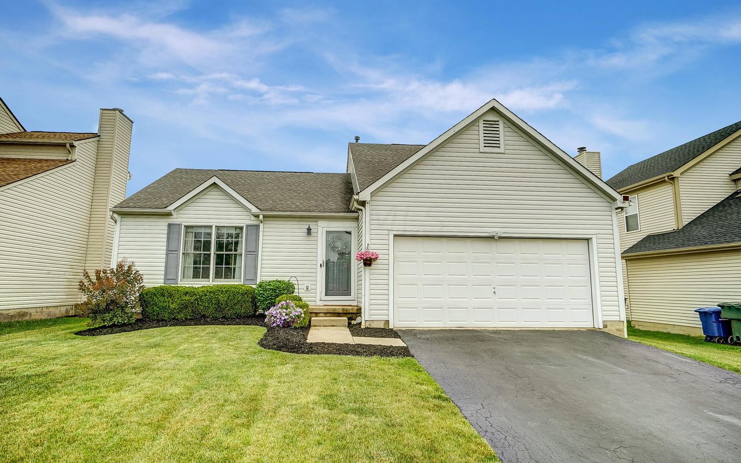 5016 Gilwood Dr, Hilliard, OH 43026-7122