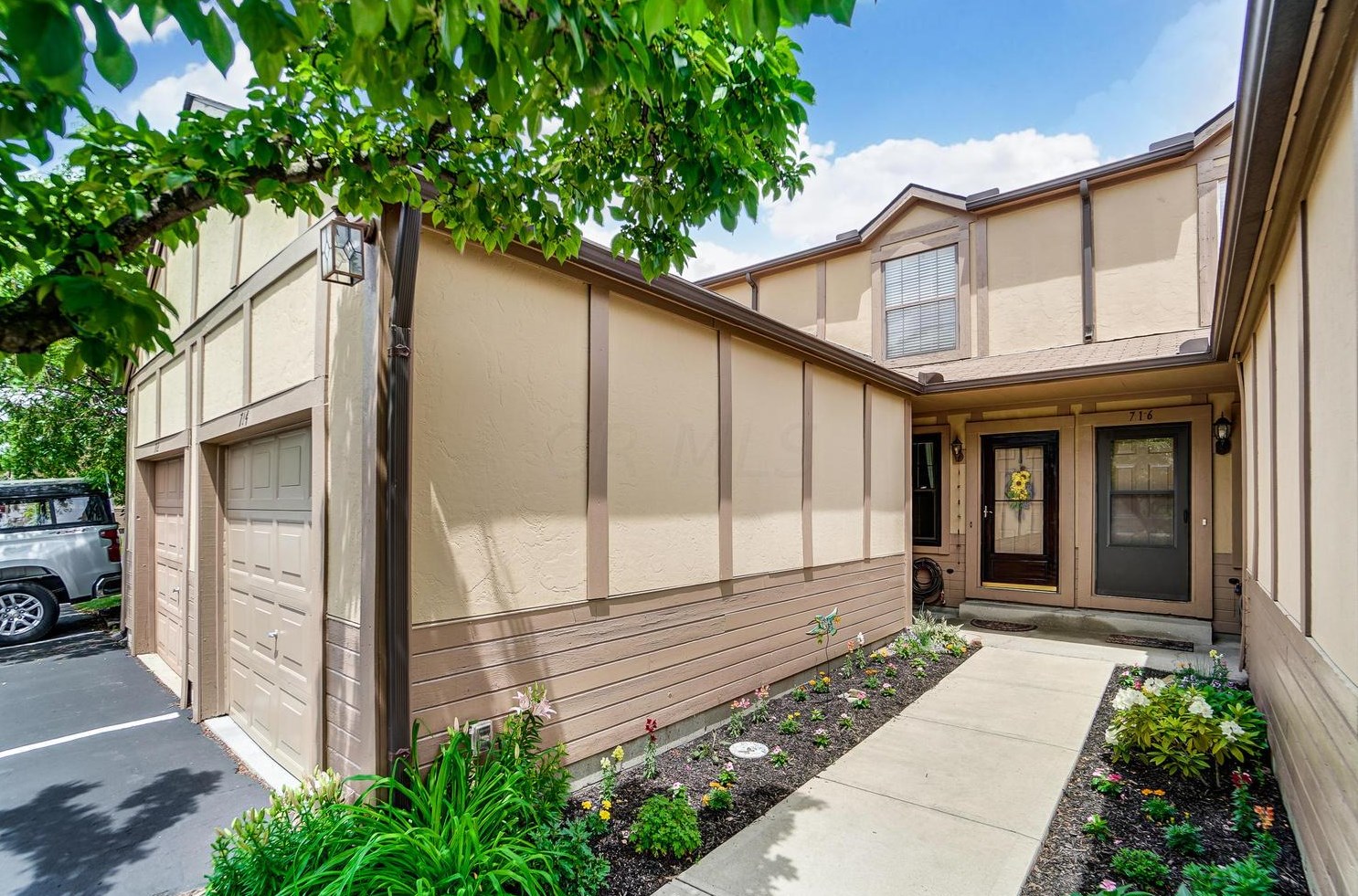 714 Alta View Ct #34, Sharon Township, OH 43085