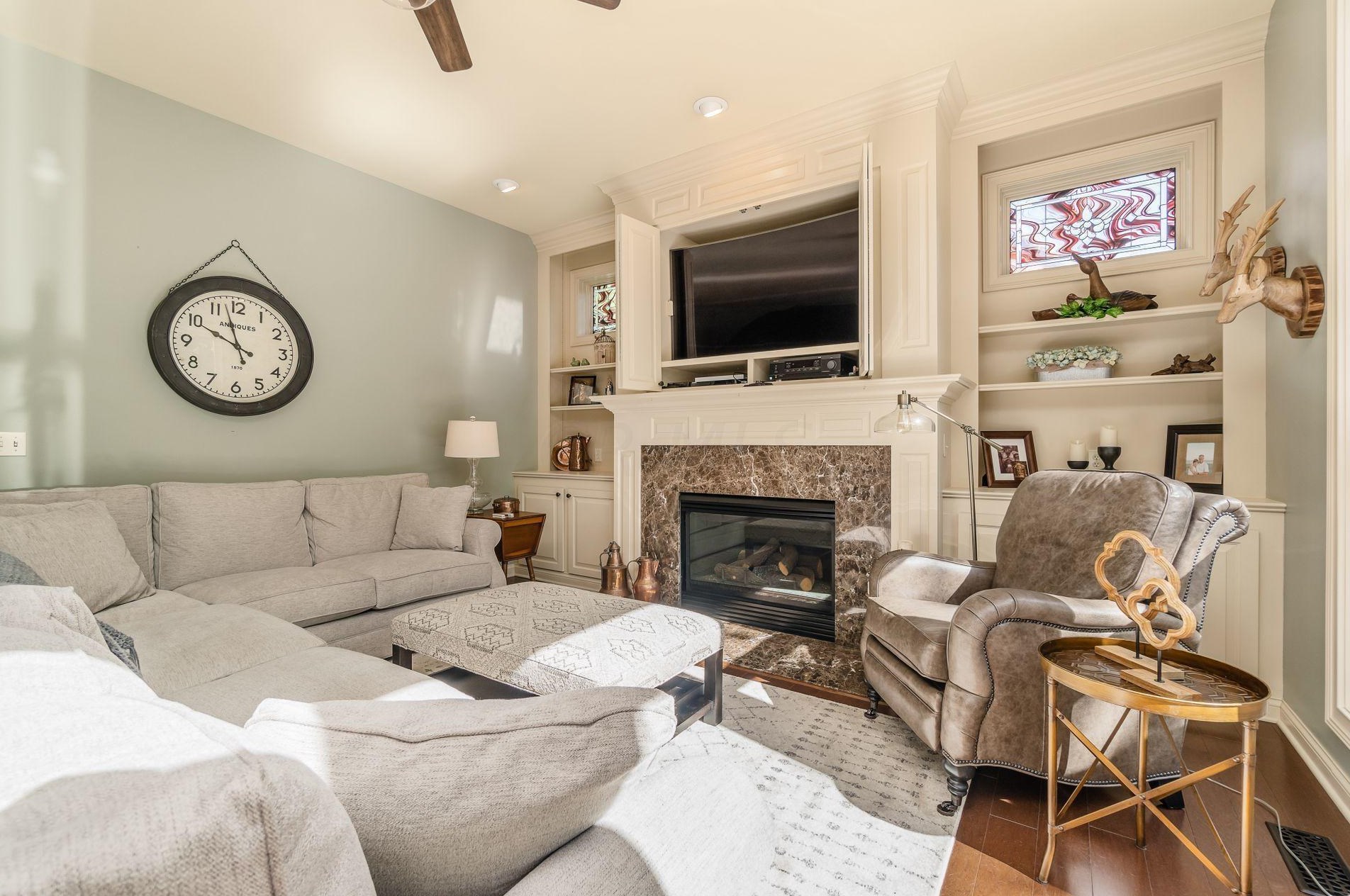 210 Cherokee Ct, Pickerington OH  43147-8047 exterior