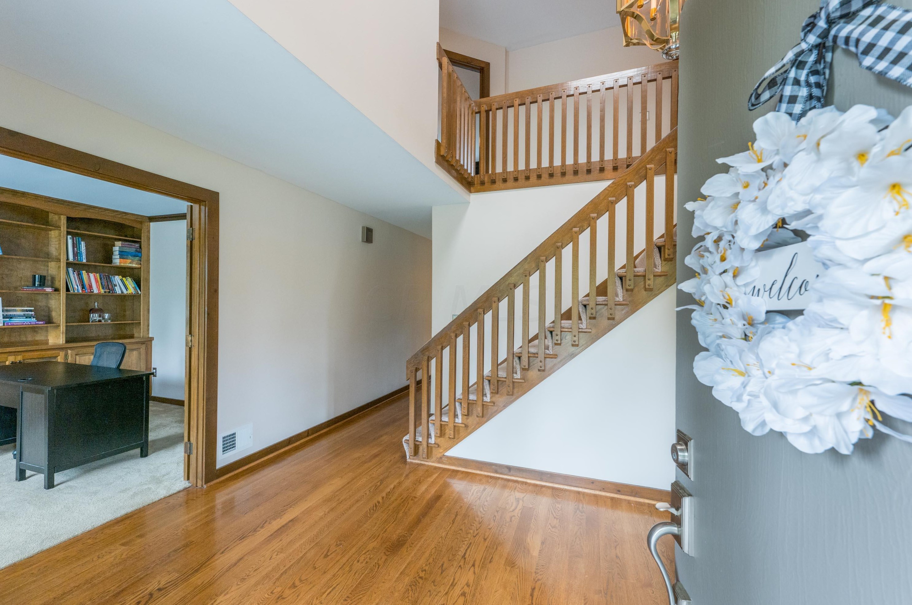 8665 Gavinton Ct, Dublin, OH 43017-9615
