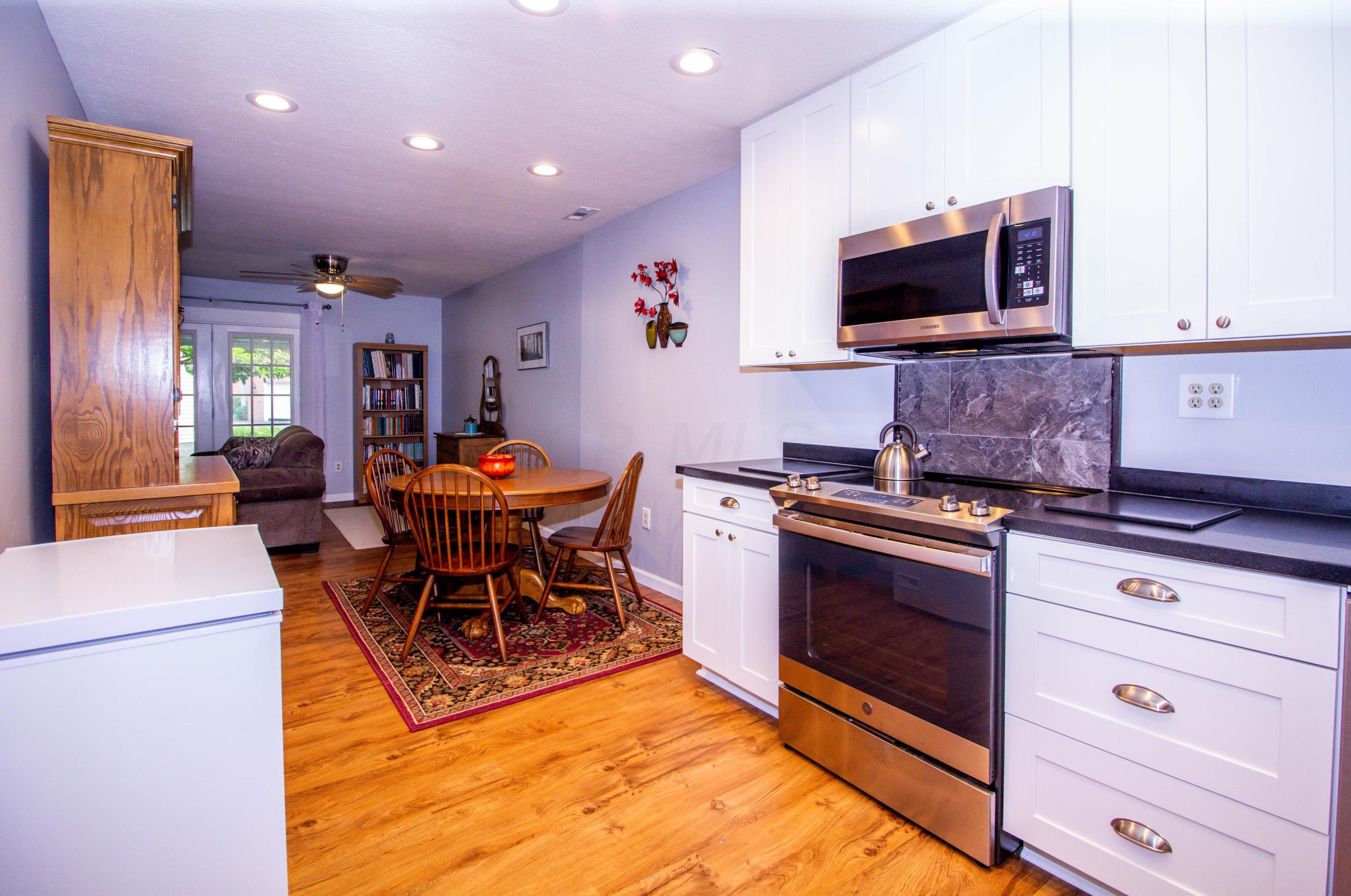 620 W Maple St, Granville, OH 43023