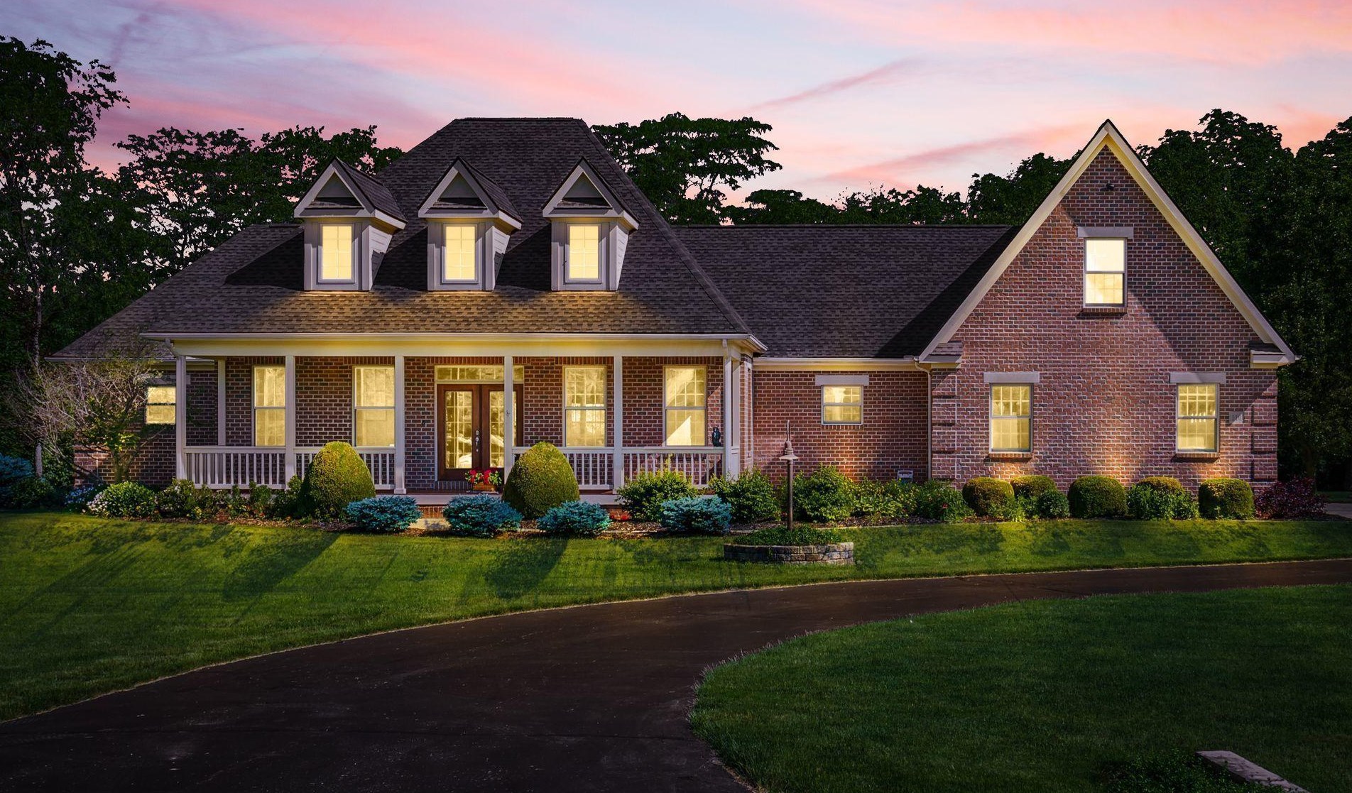 110 Dogwood Ct, West Jefferson, OH 43162