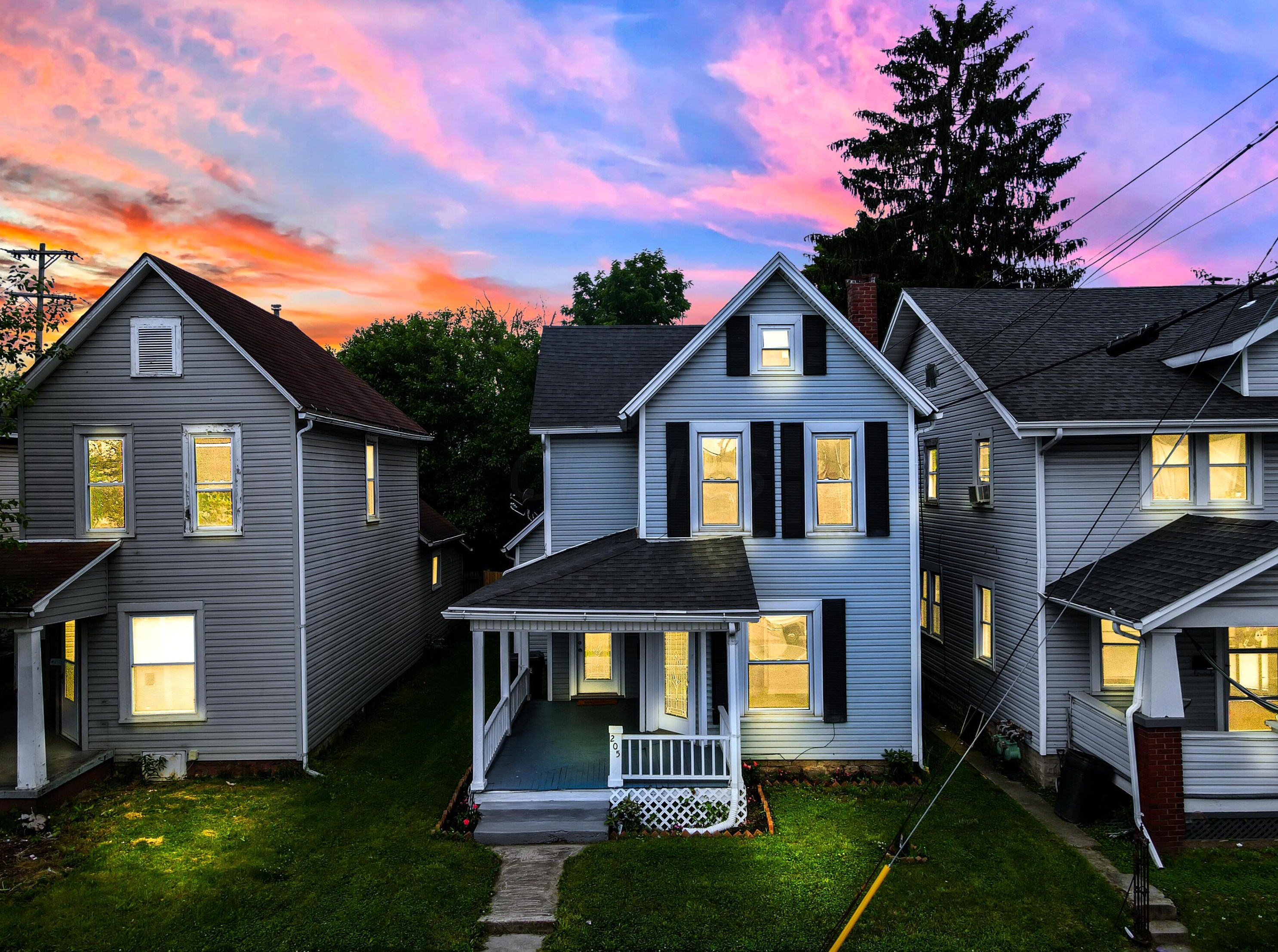 205 N Bechtle Ave, Springfield, OH 45504