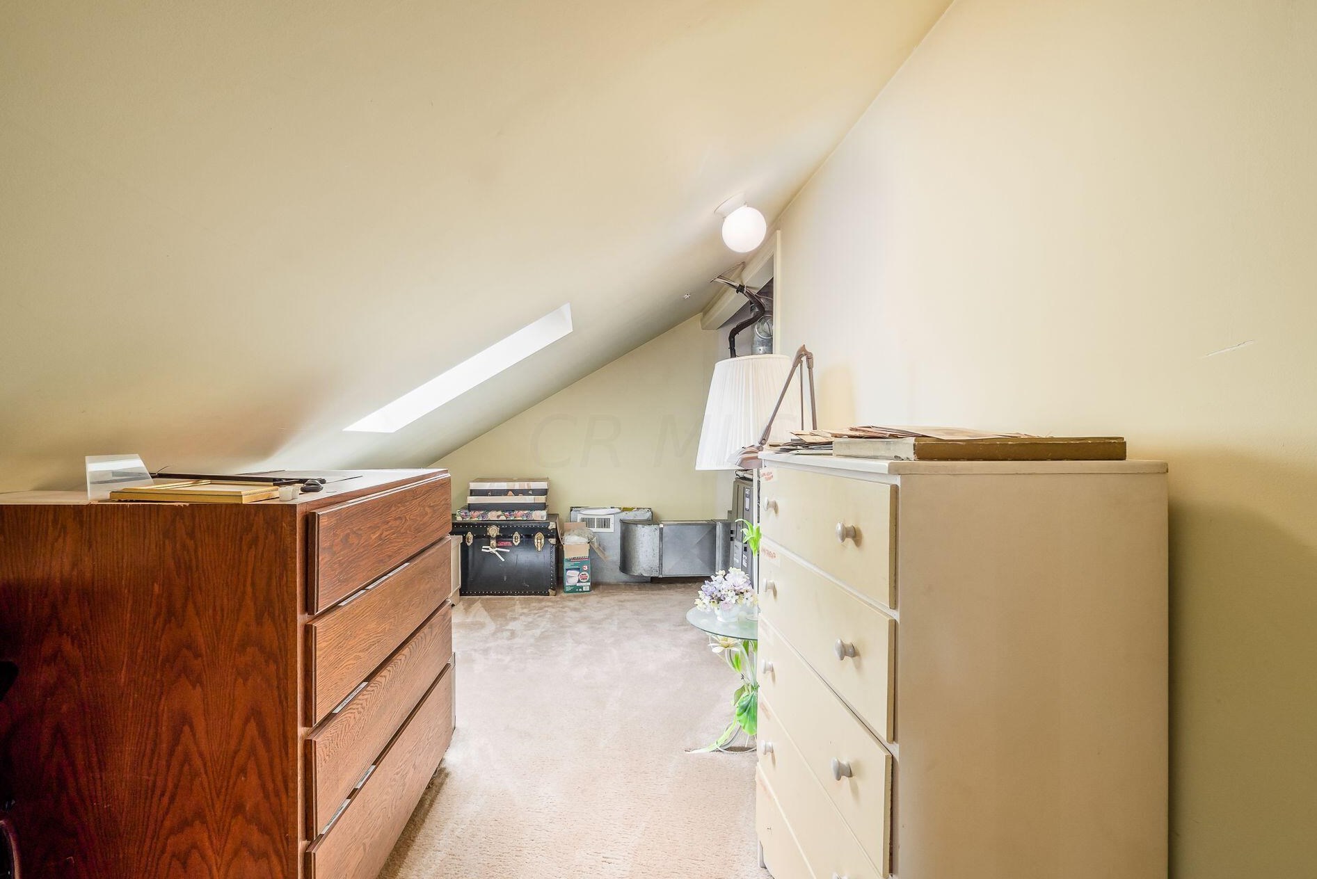 5696 Bastille Pl, Columbus OH 43213-4404 exterior