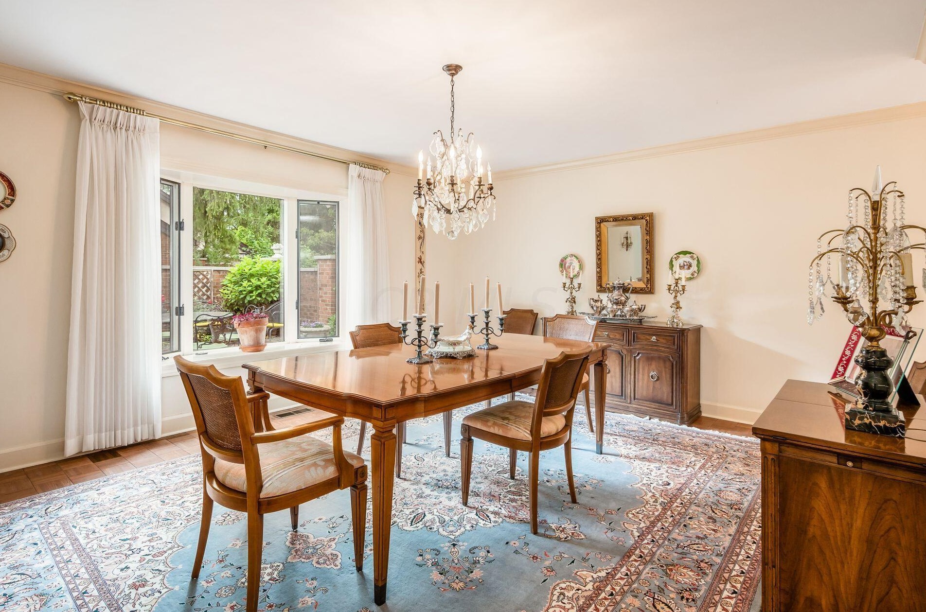 5696 Bastille Pl, Columbus OH 43213-4404 exterior