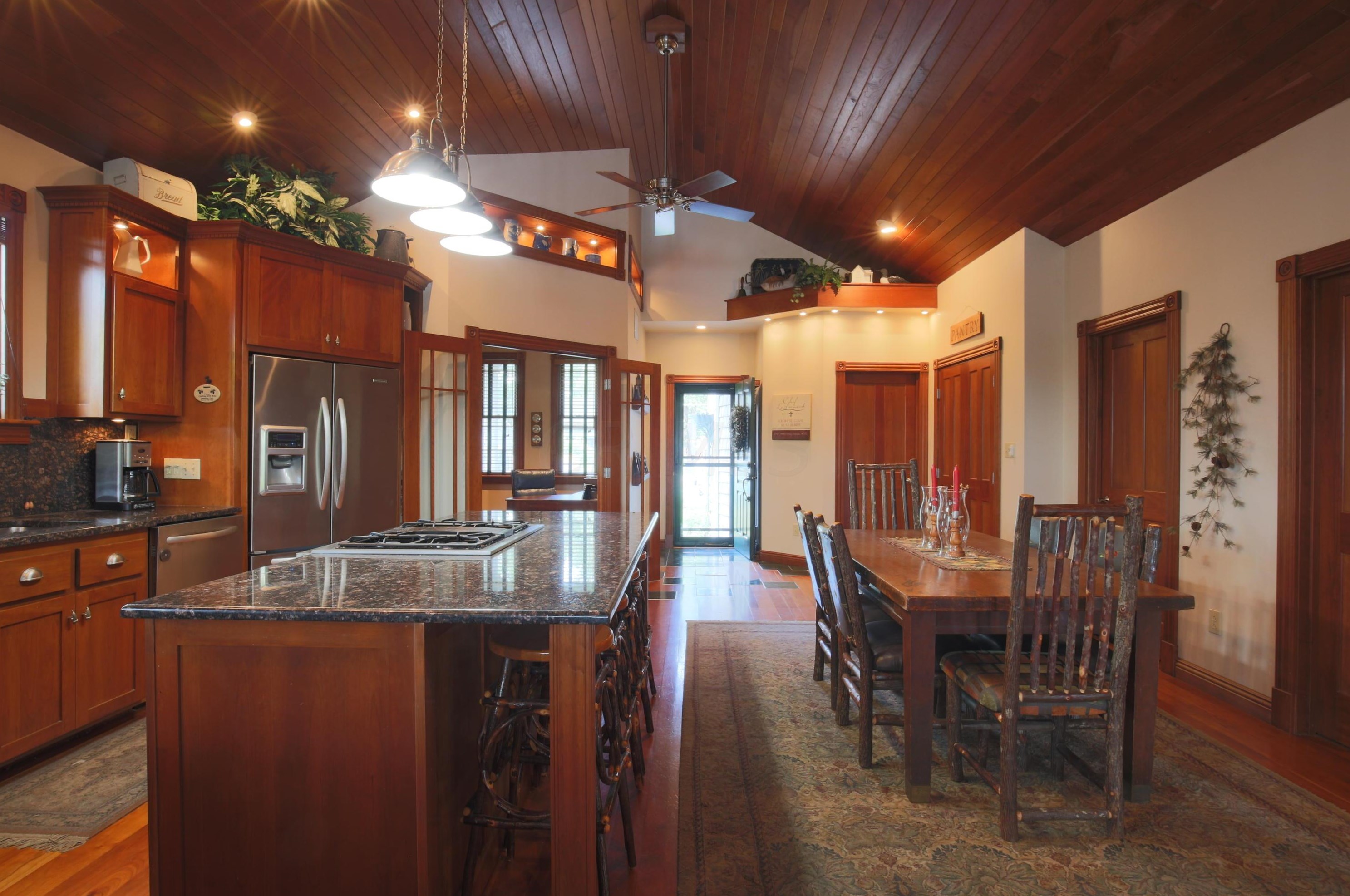 3081 Greenlawn Ave, Millersport OH  43046-9739 exterior