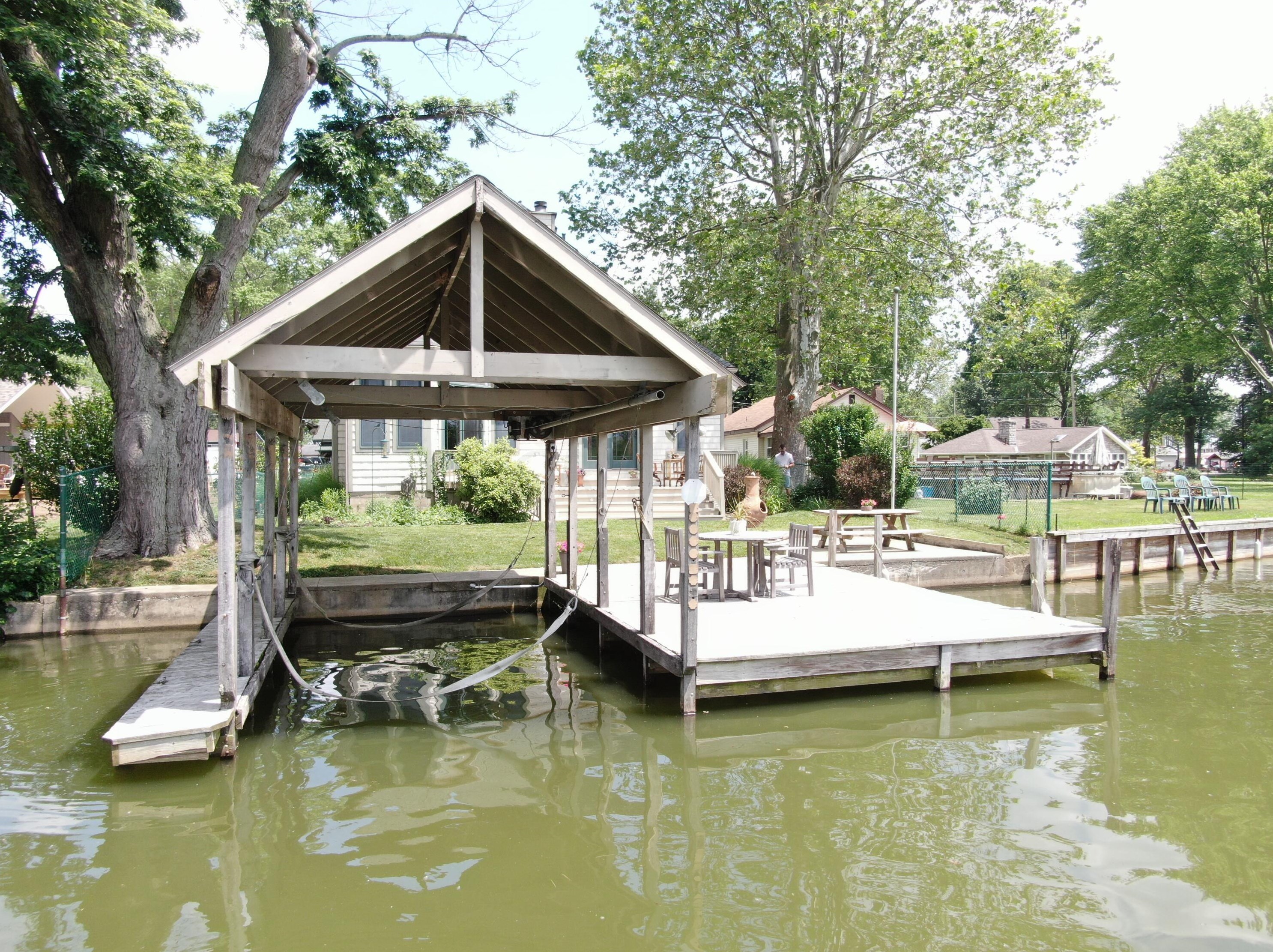 3081 Greenlawn Ave, Millersport OH  43046-9739 exterior