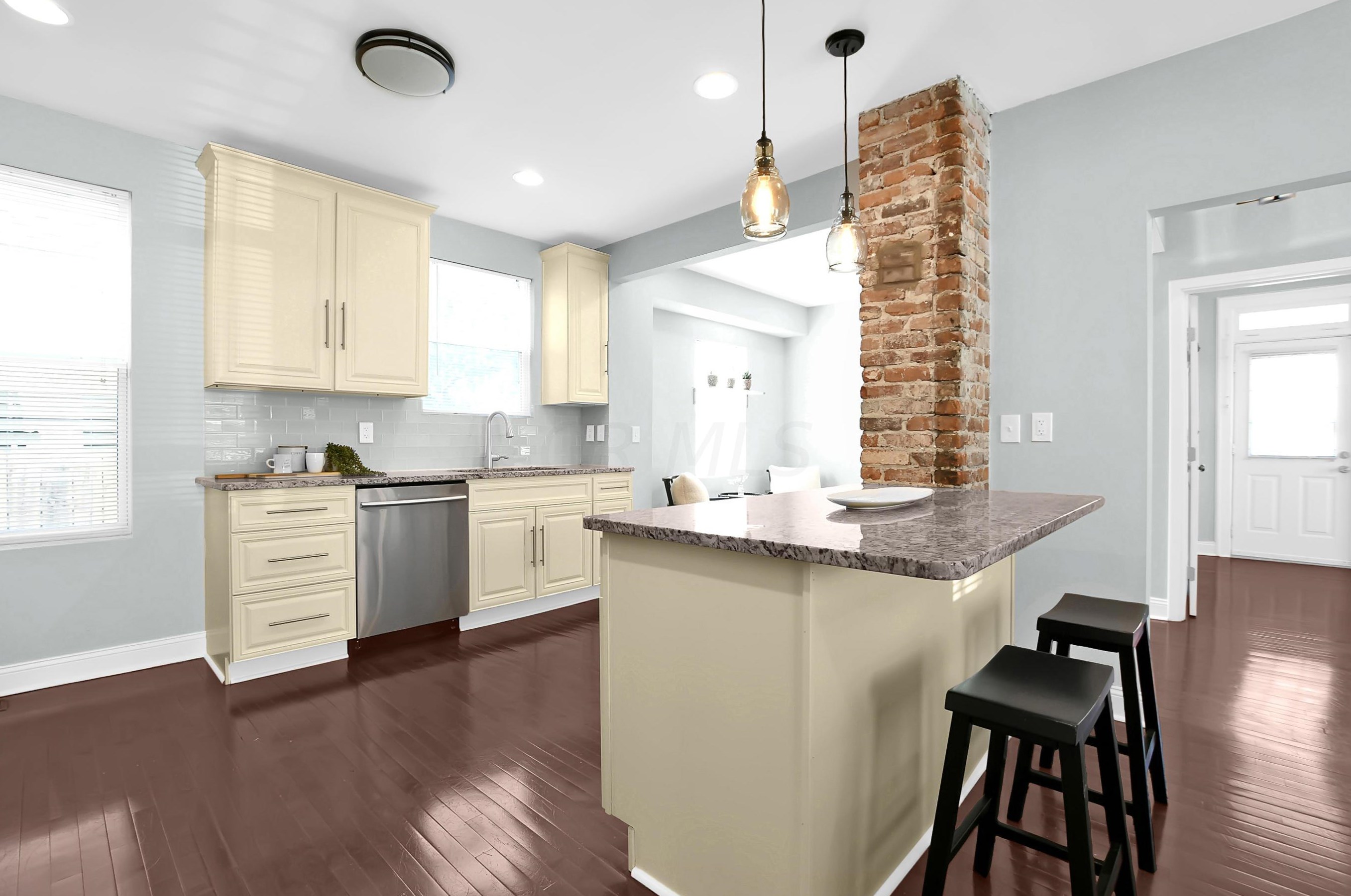 200 Jenkins Ave, Columbus OH 43207-1123 exterior