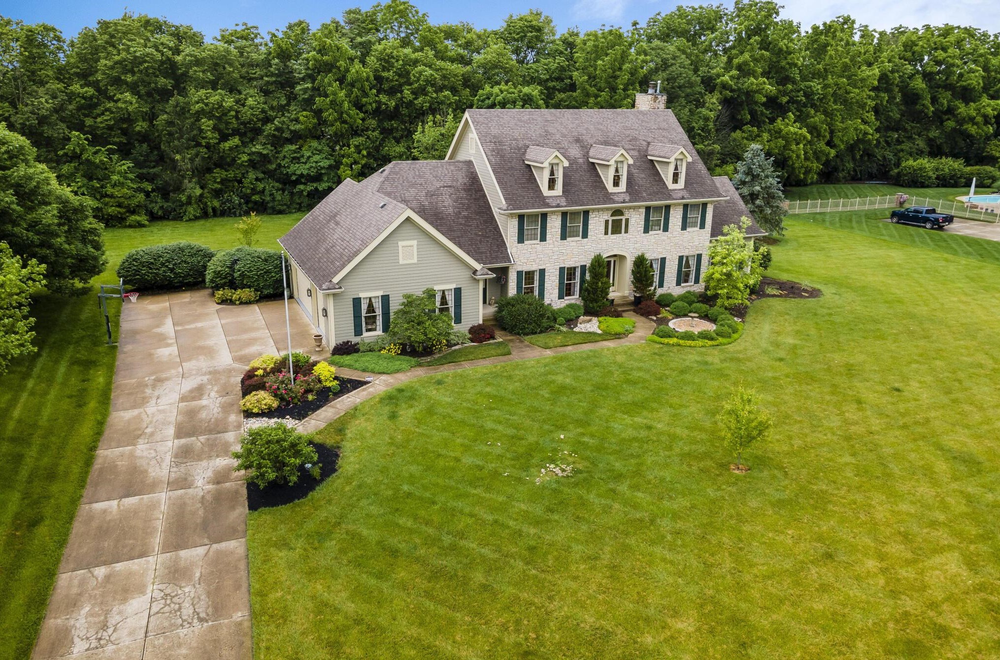 9523 Cutlers Trce, Dayton, OH 45458-9161