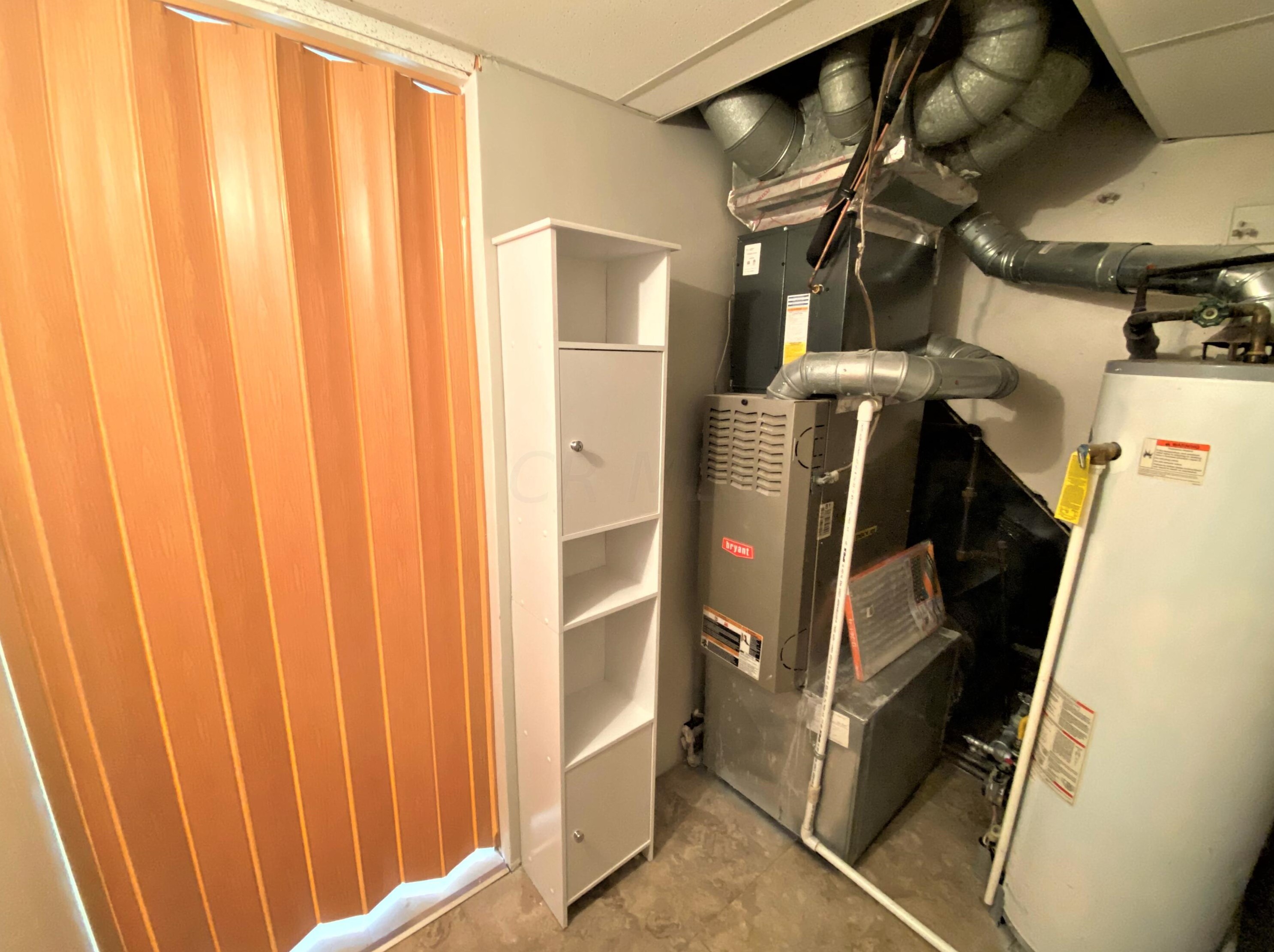 2417 Mecca Rd, Columbus OH  43224-4643 exterior