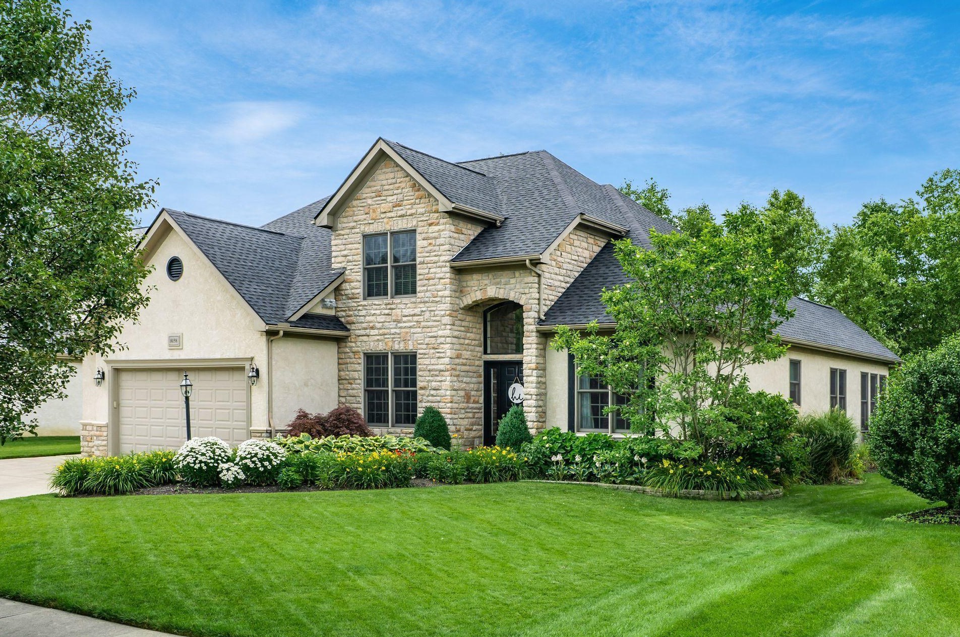 8158 Saybrook Dr, Westerville, OH 43082-9338