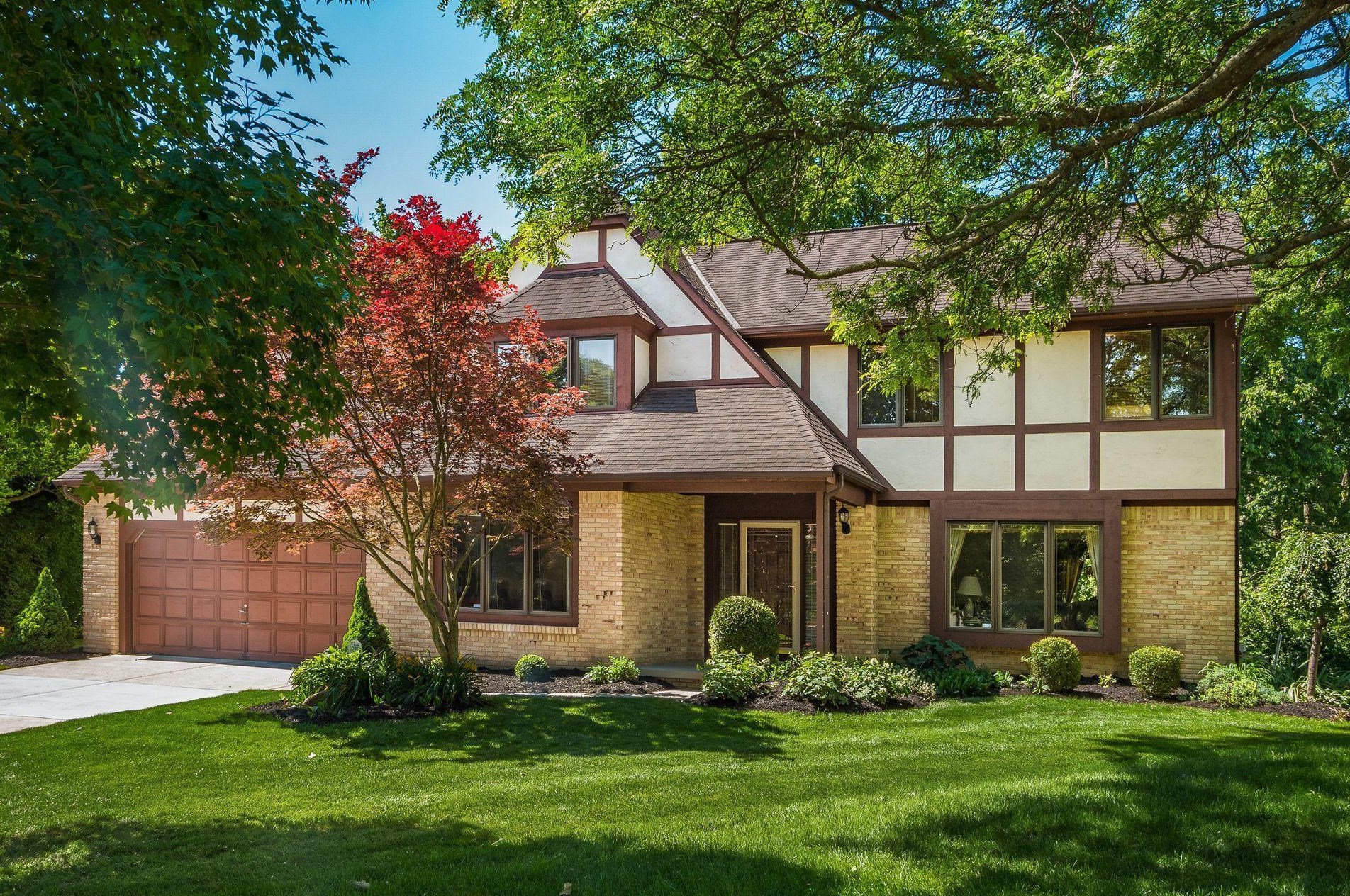 7155 Fenian Ct, Dublin, OH 43017-2405