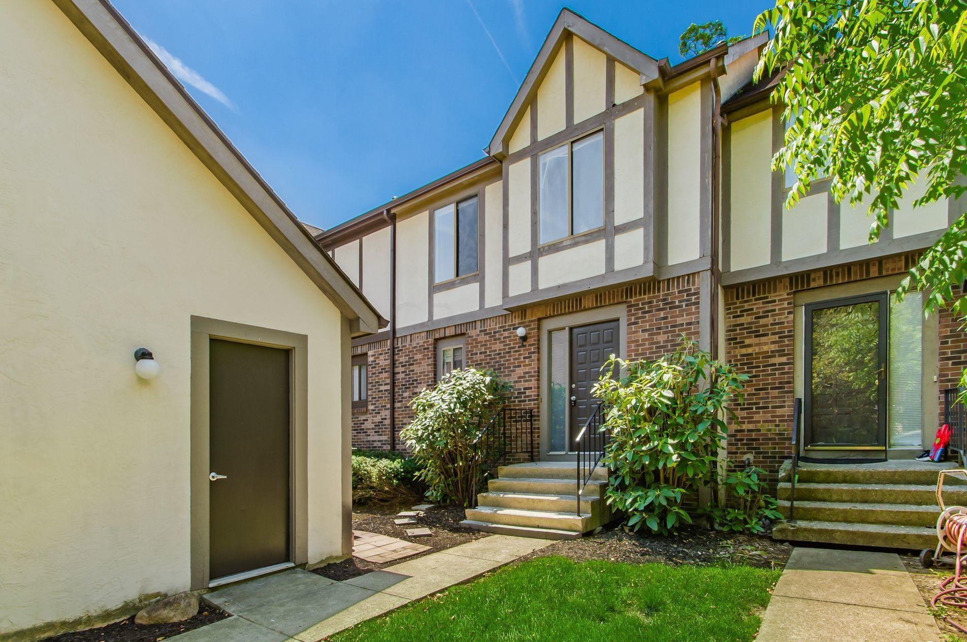 5047 Marden Ct, Columbus, OH 43230-4098