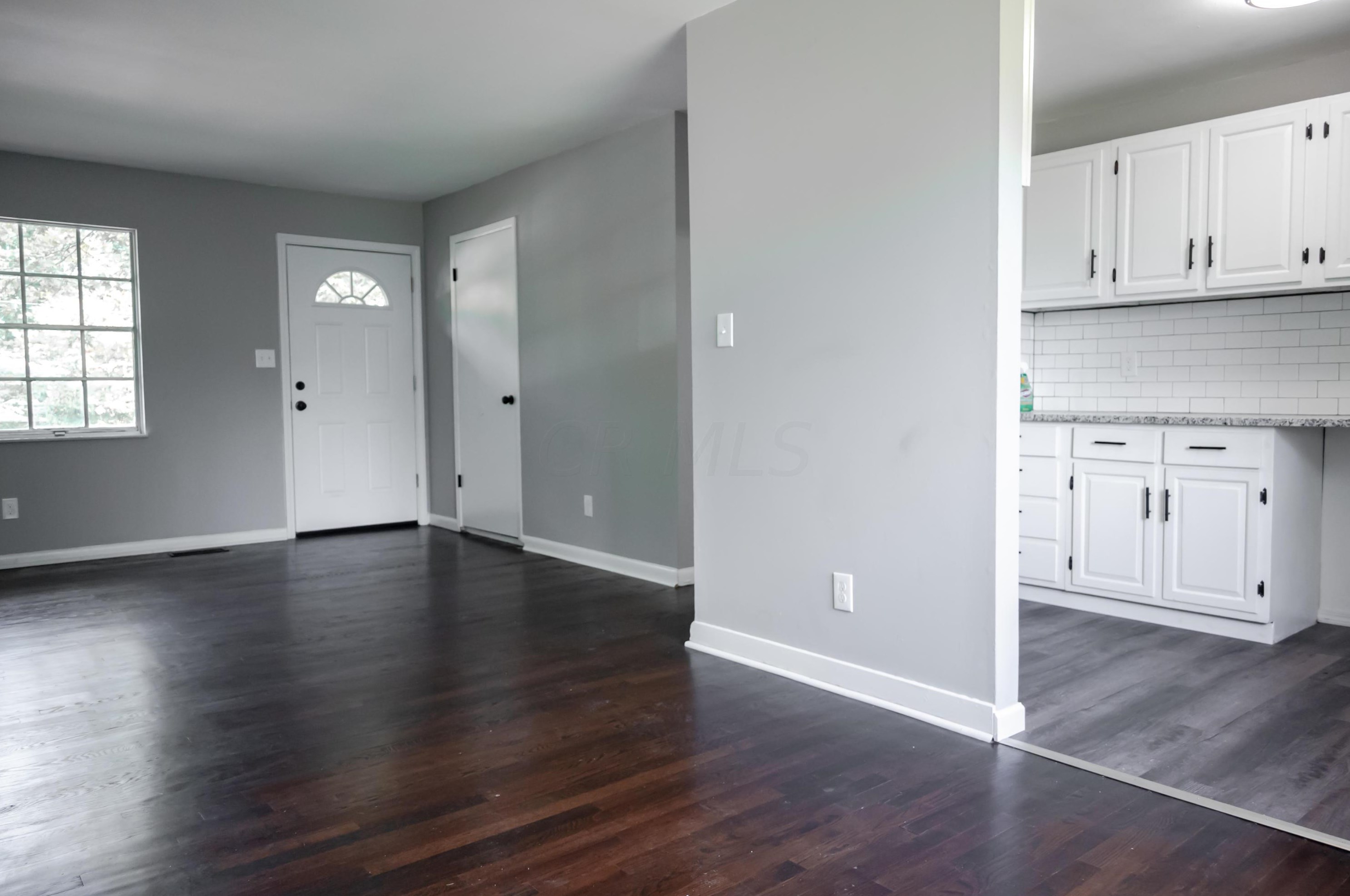 1327 Gertrude Dr, Columbus, OH 43227-2151