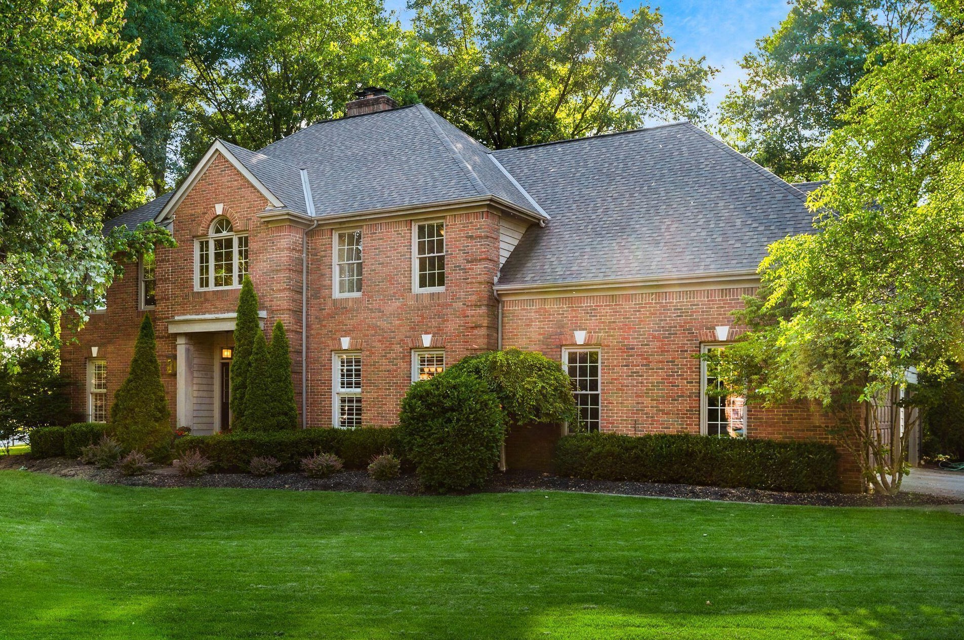5667 Morlich Sq, Dublin, OH 43017-9684