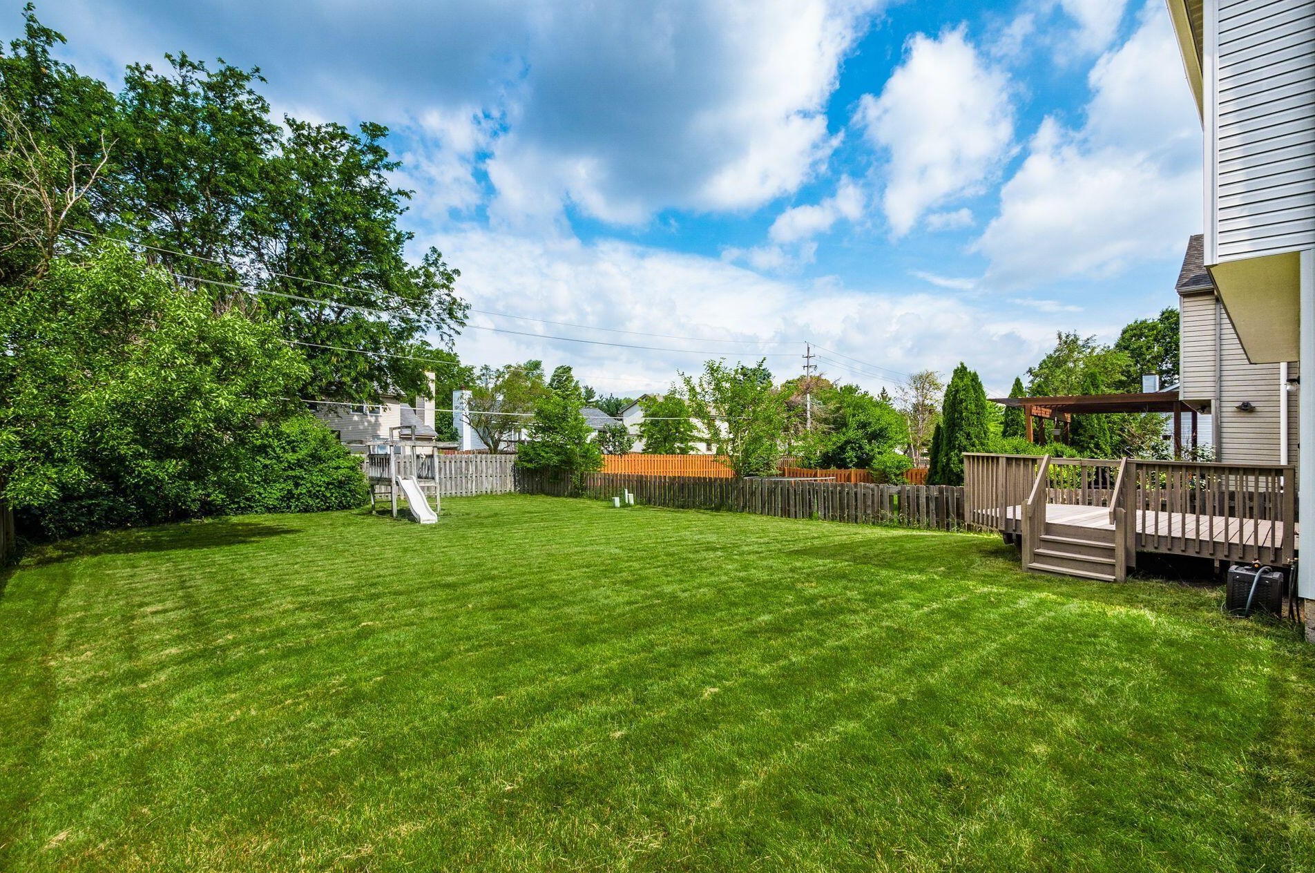 6601 Delburn Ct, Dublin, OH 43017-3637