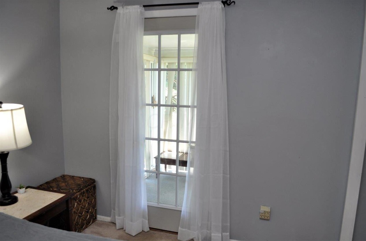 1901 Brookfield Rd, Columbus OH  43229-8824 exterior