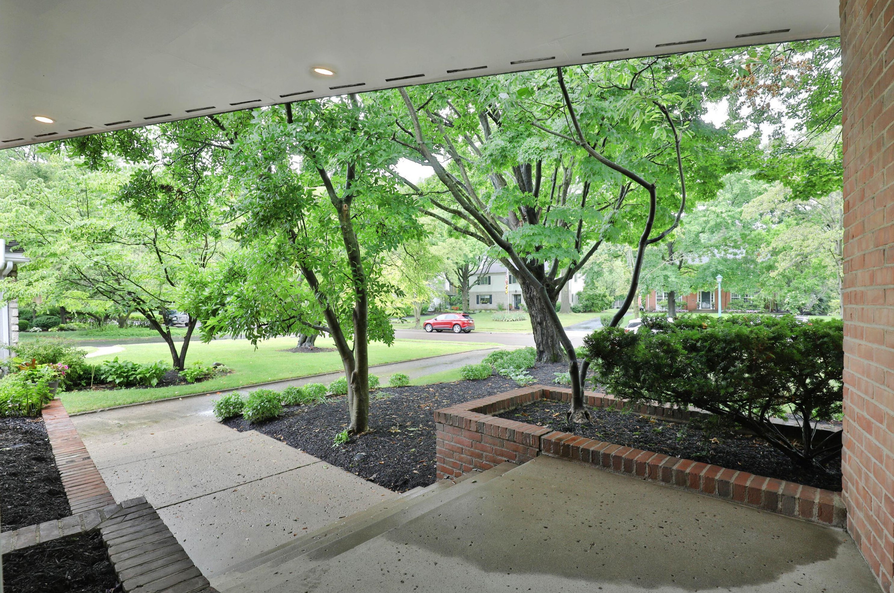 138 Merkle Rd, Columbus OH 43209-1554 exterior