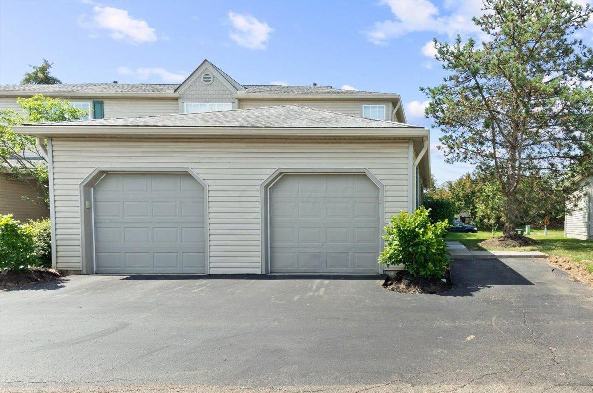 5653 Everbrook Dr, Hilliard, OH 43026-8619