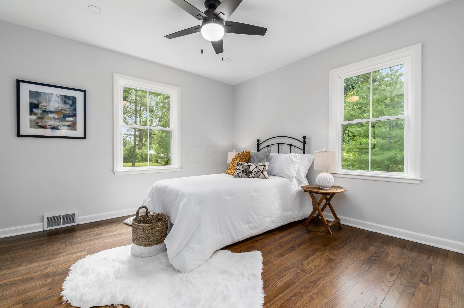 470 Johnstown Rd, Columbus OH  43230-2145 exterior