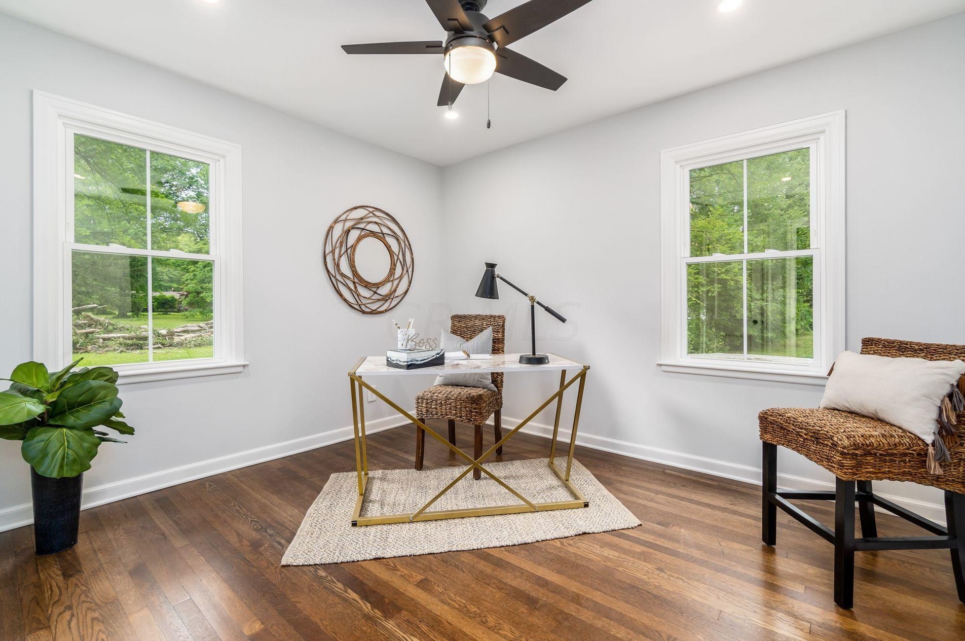 470 Johnstown Rd, Columbus OH  43230-2145 exterior