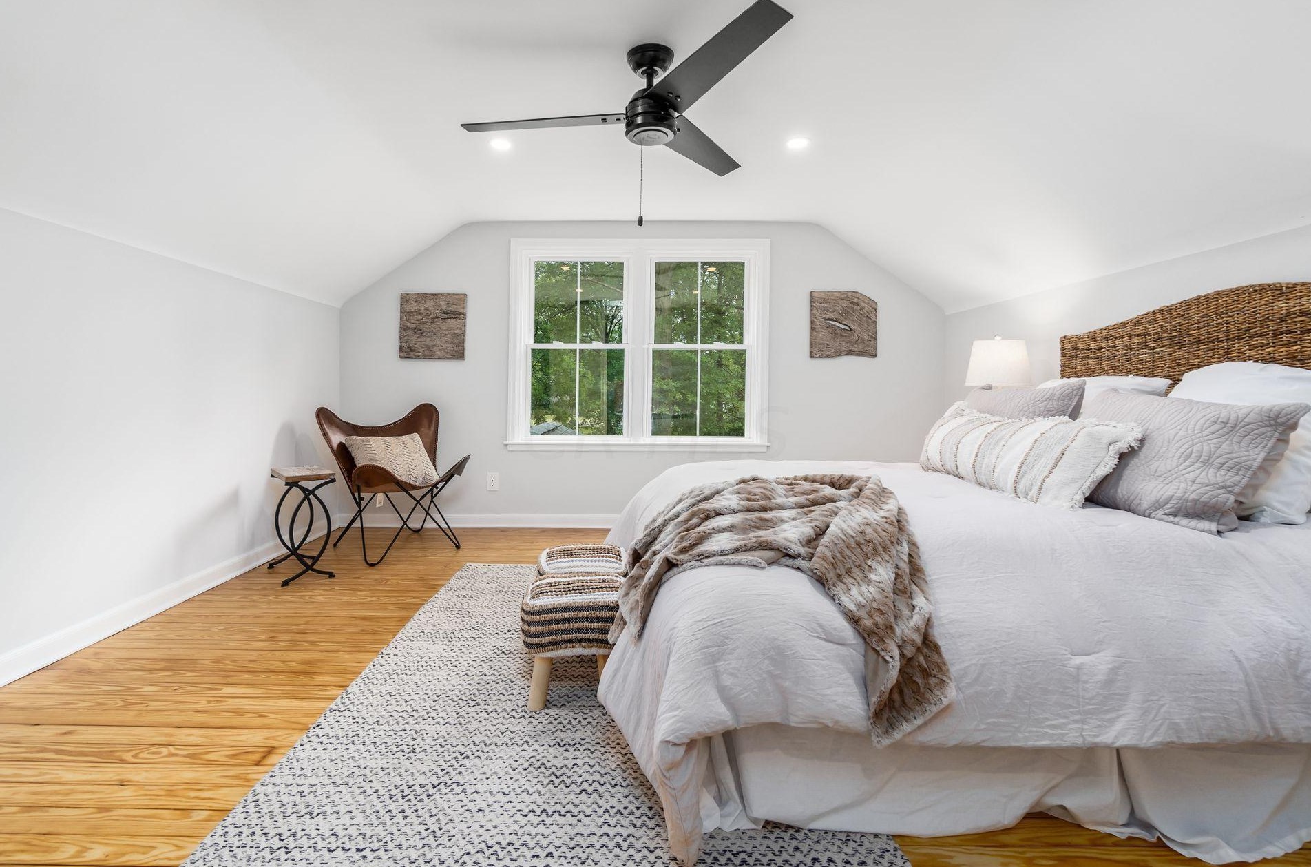 470 Johnstown Rd, Columbus OH  43230-2145 exterior