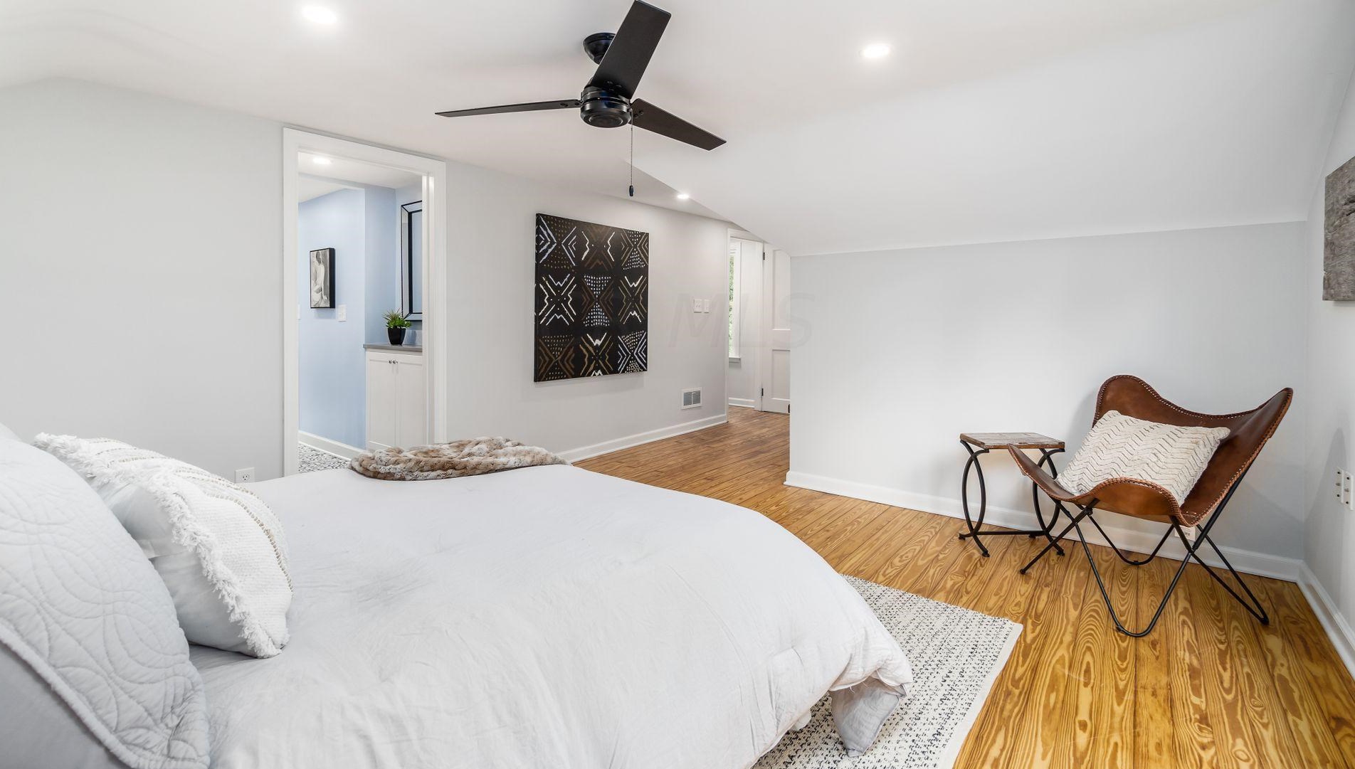 470 Johnstown Rd, Columbus OH  43230-2145 exterior