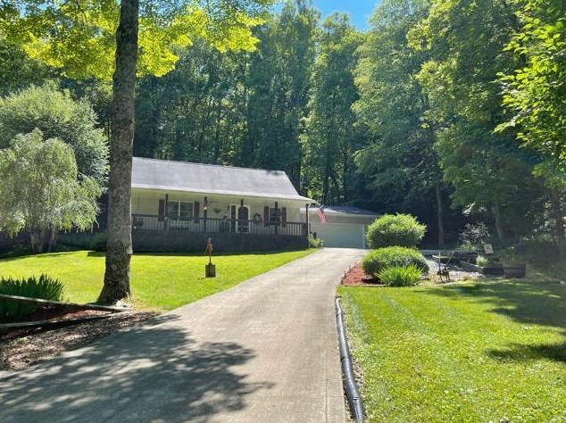 12829 Big Cola Rd, Rockbridge, OH 43149