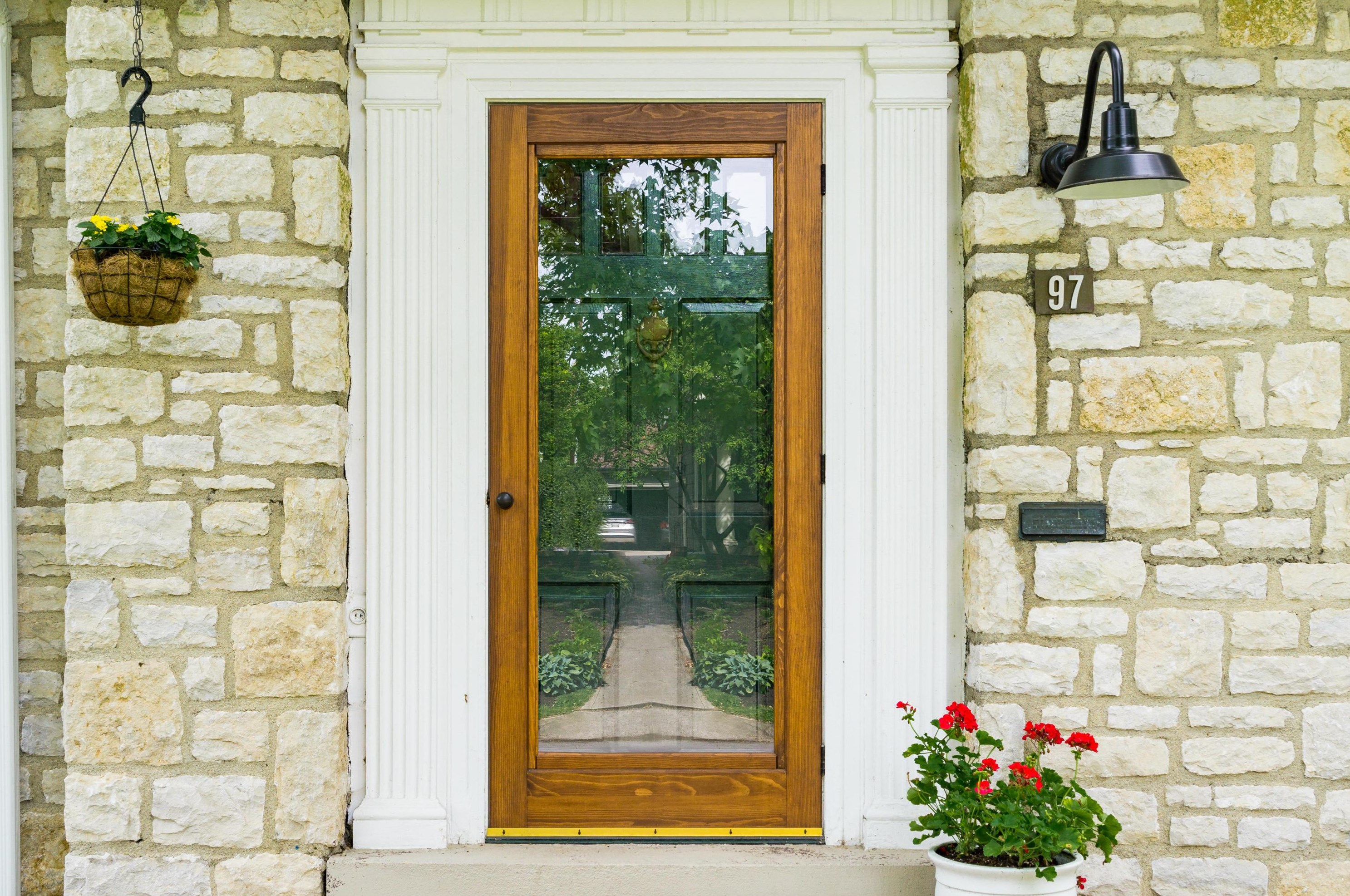 97 Montrose Way, Columbus, OH 43214-4013