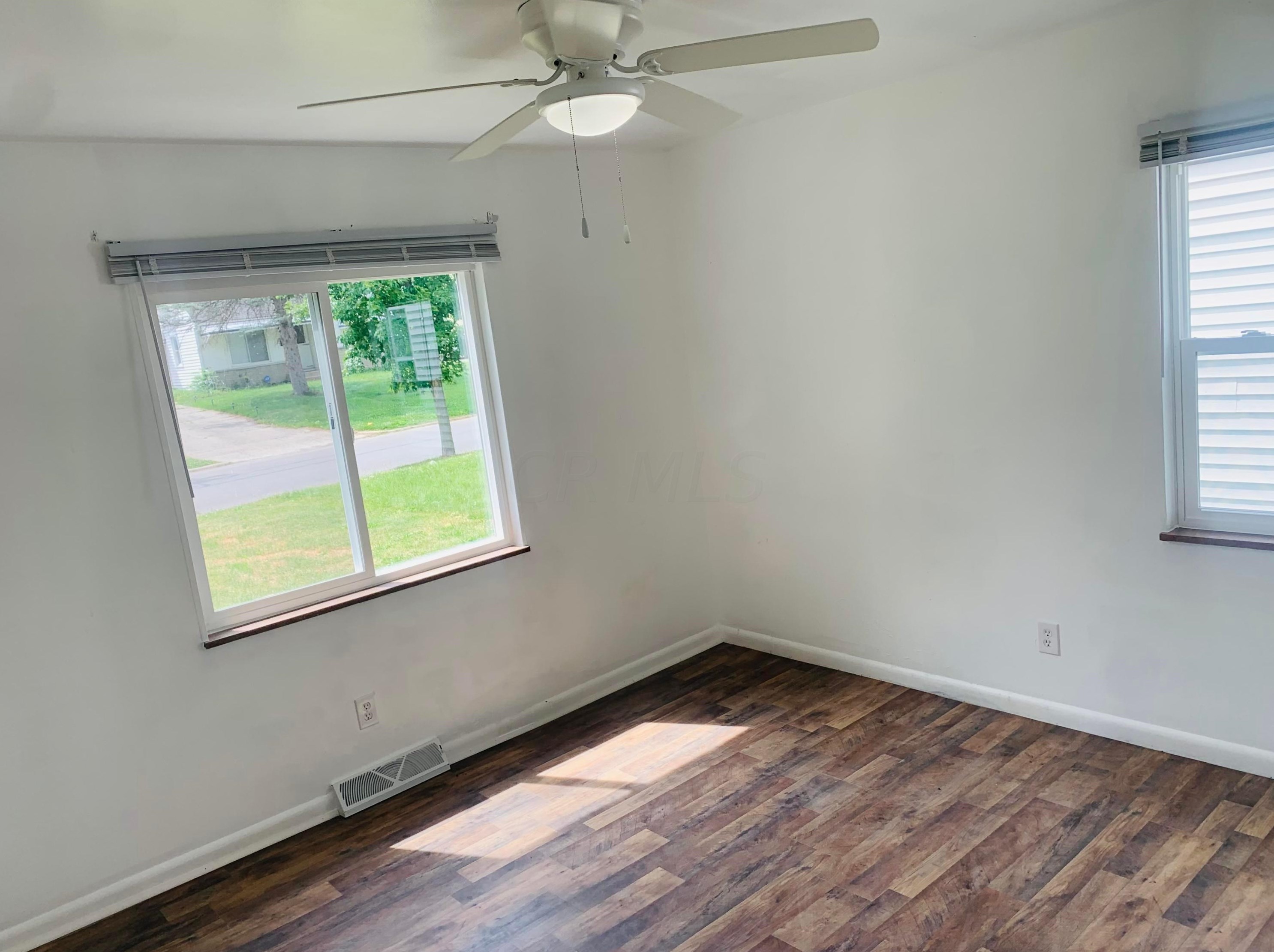 812 Hampton Rd, Columbus OH  43227-1044 exterior