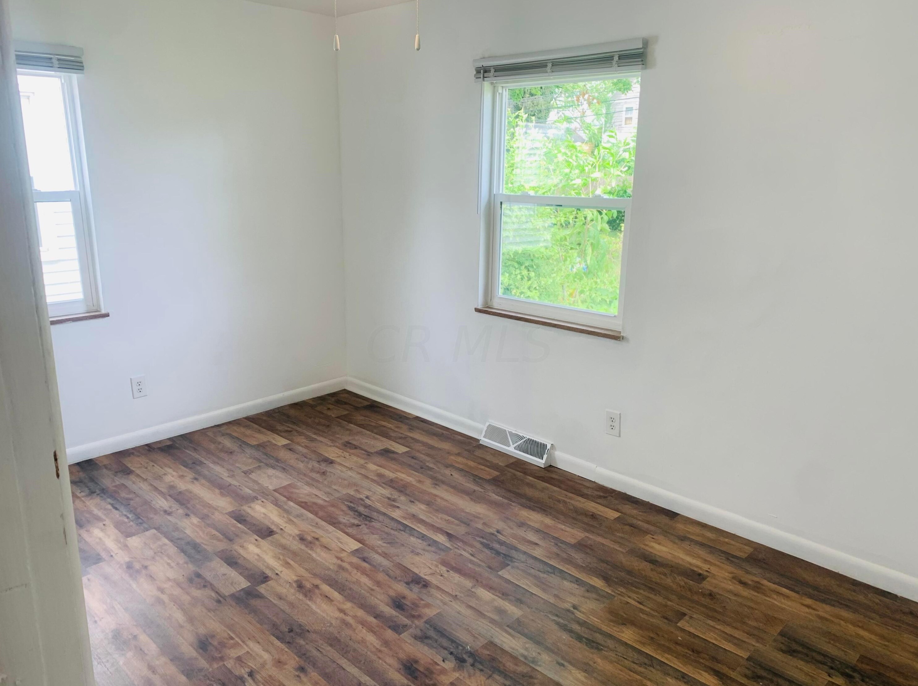 812 Hampton Rd, Columbus OH  43227-1044 exterior