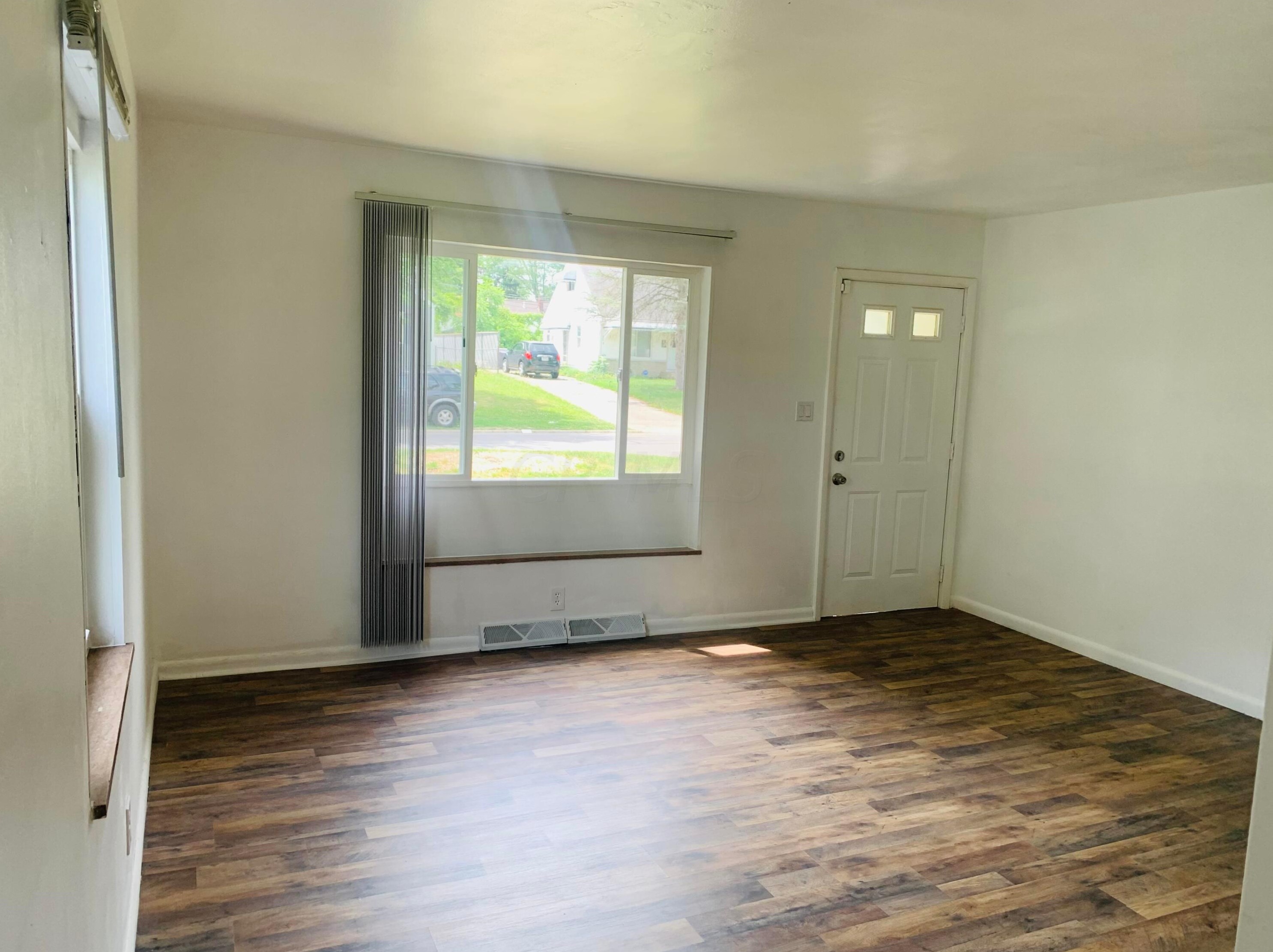 812 Hampton Rd, Columbus OH  43227-1044 exterior