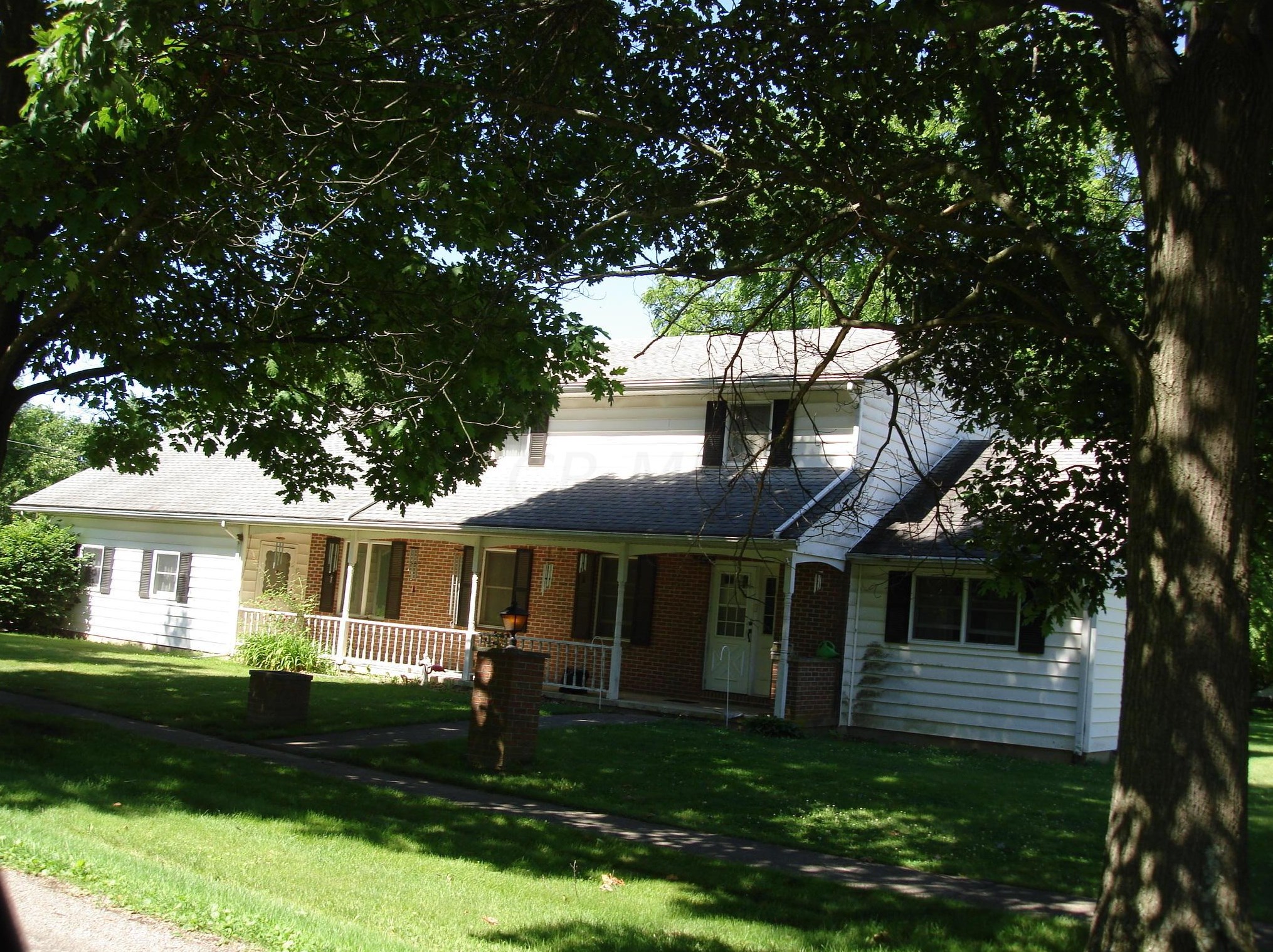 157 S 3rd St, Cardington, OH 43315