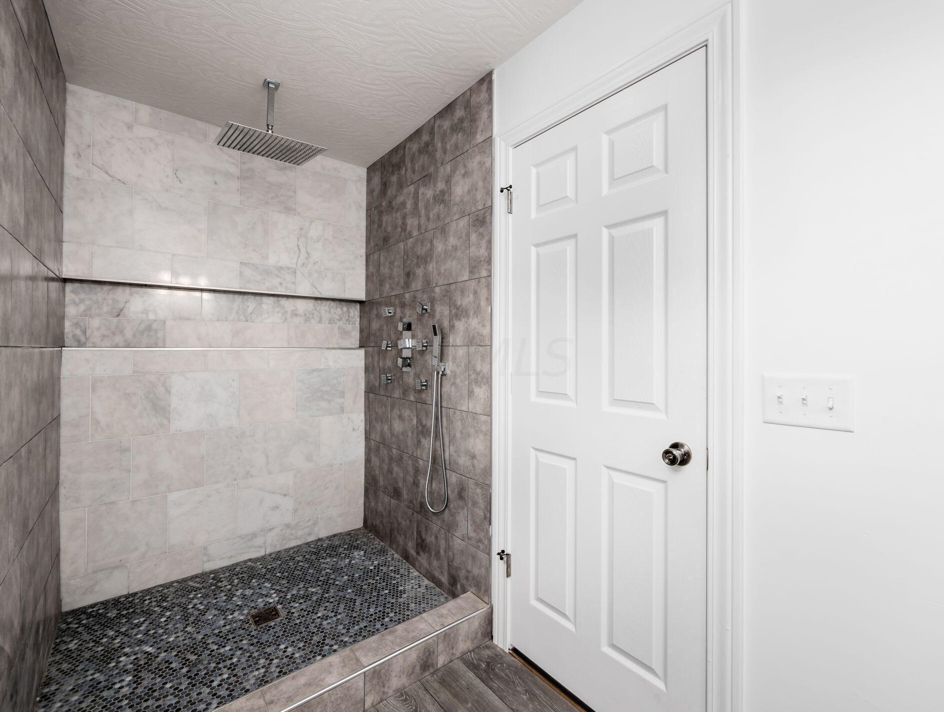 349 Warren Ave, Columbus OH  43204-3057 exterior