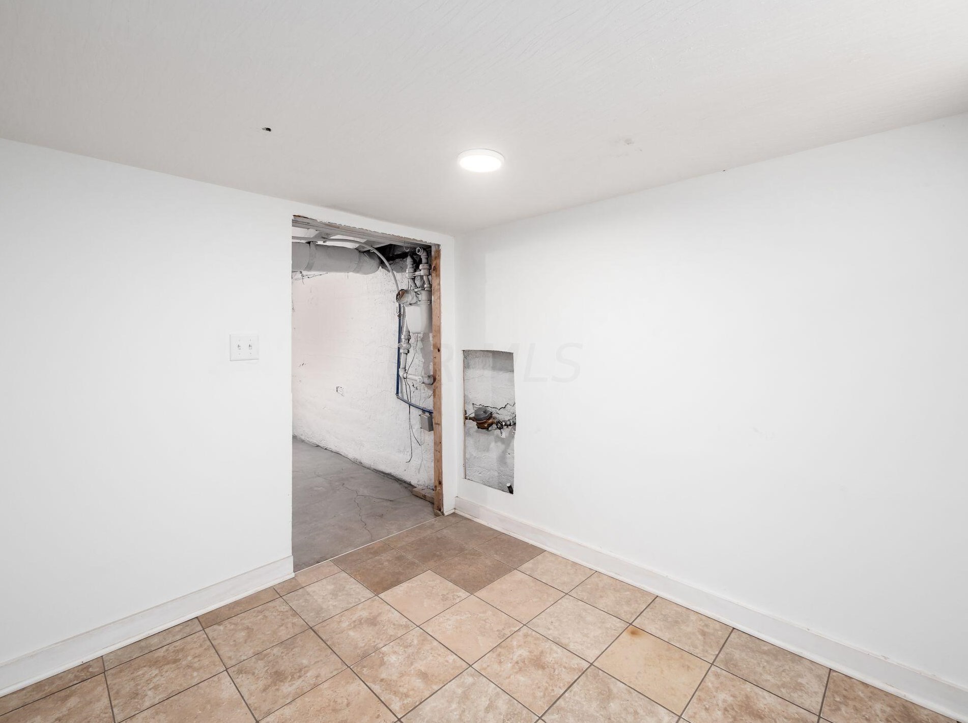 349 Warren Ave, Columbus OH  43204-3057 exterior