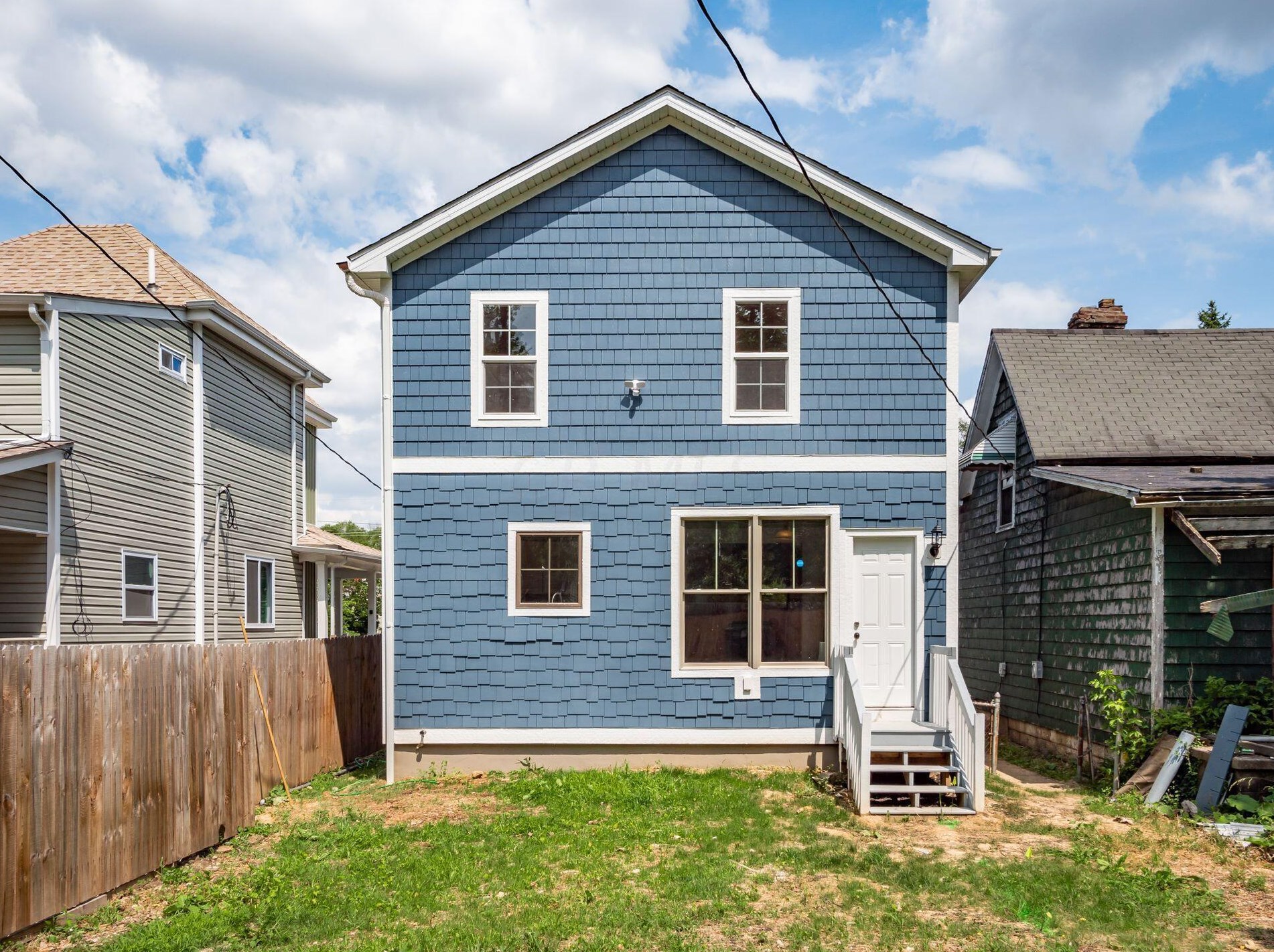 349 Warren Ave, Columbus OH  43204-3057 exterior