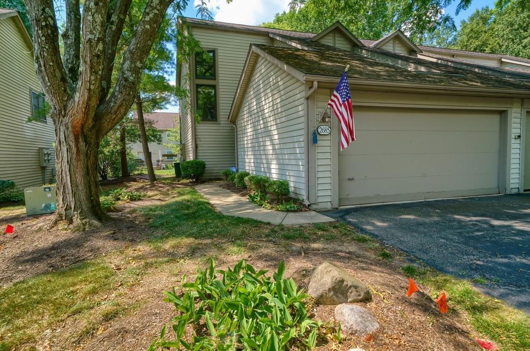 2685 Woodland Trail Dr, Columbus, OH 43231-7617