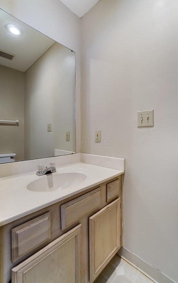 3682 Hilliard Sta Rd, Hilliard OH 43026-9338 exterior