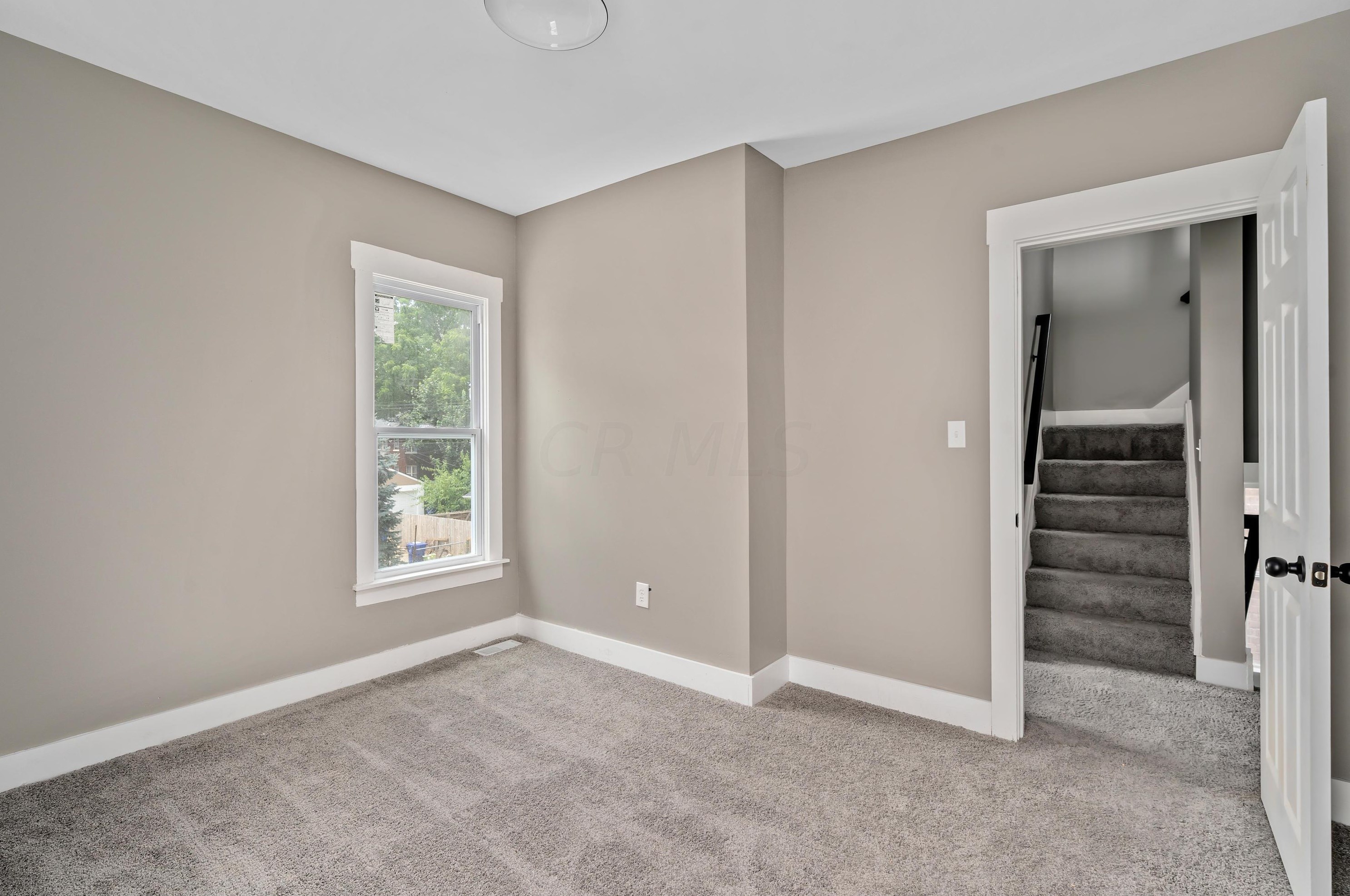 1005 Studer Ave, Columbus OH  43206-1676 exterior