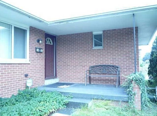 1465 Gates St, Columbus, OH 43206-3259